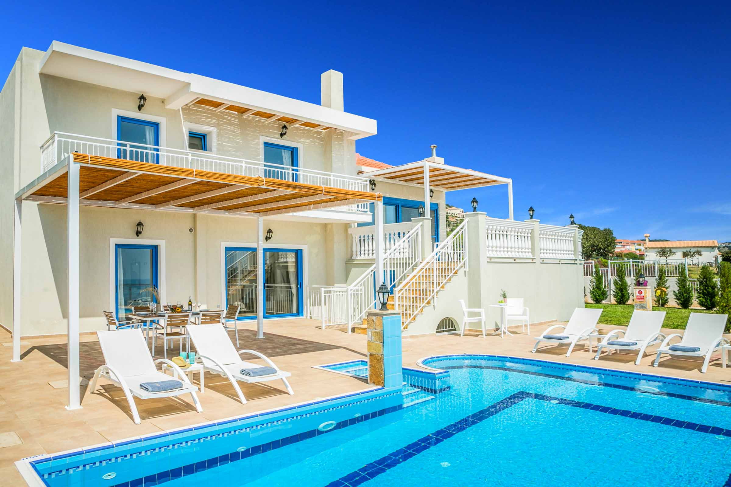 Property Image 1 - Beauiful Brand New Villa near the main beach at Skala