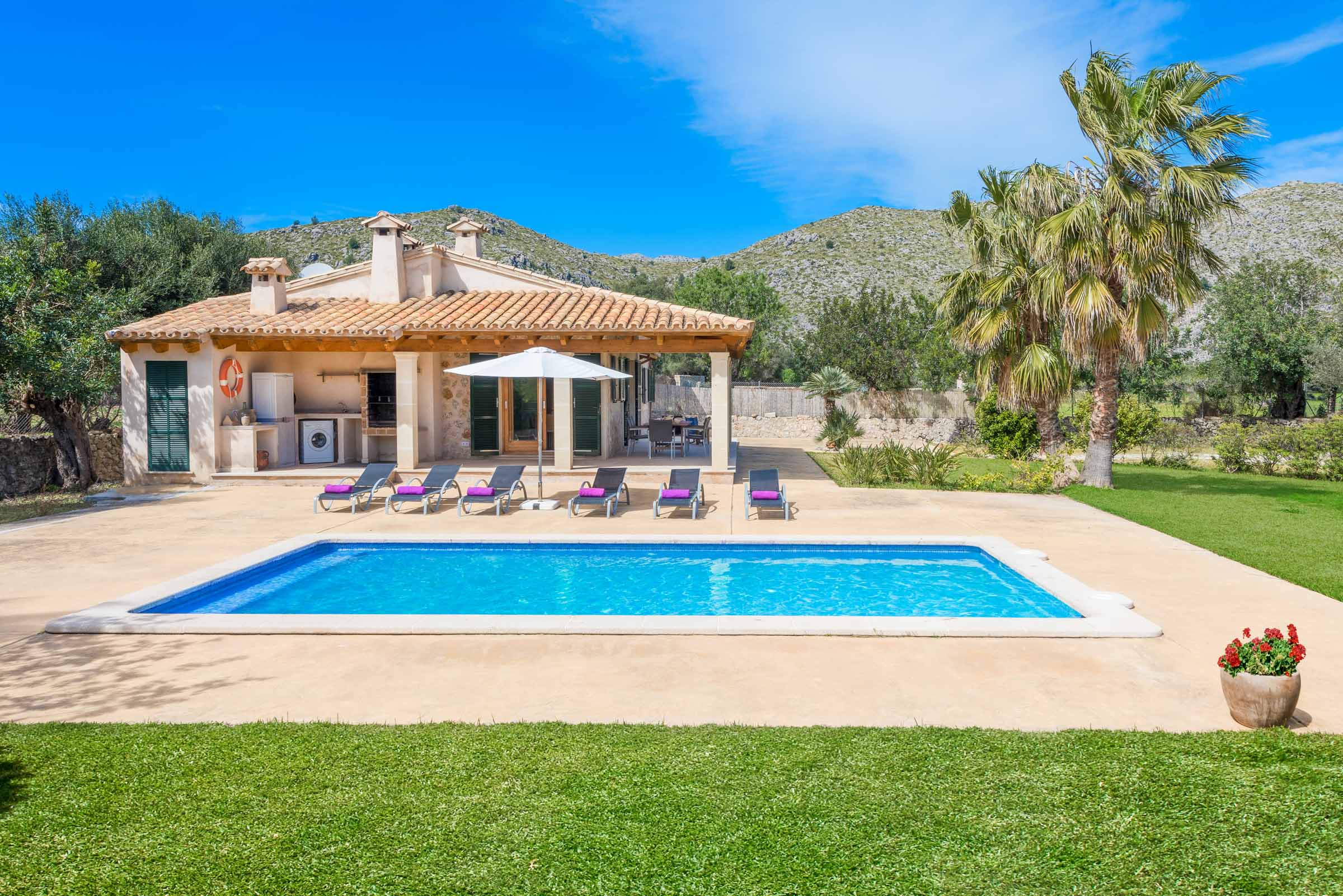 Property Image 2 - Delightful Detached Villa close to Puerto Pollensa
