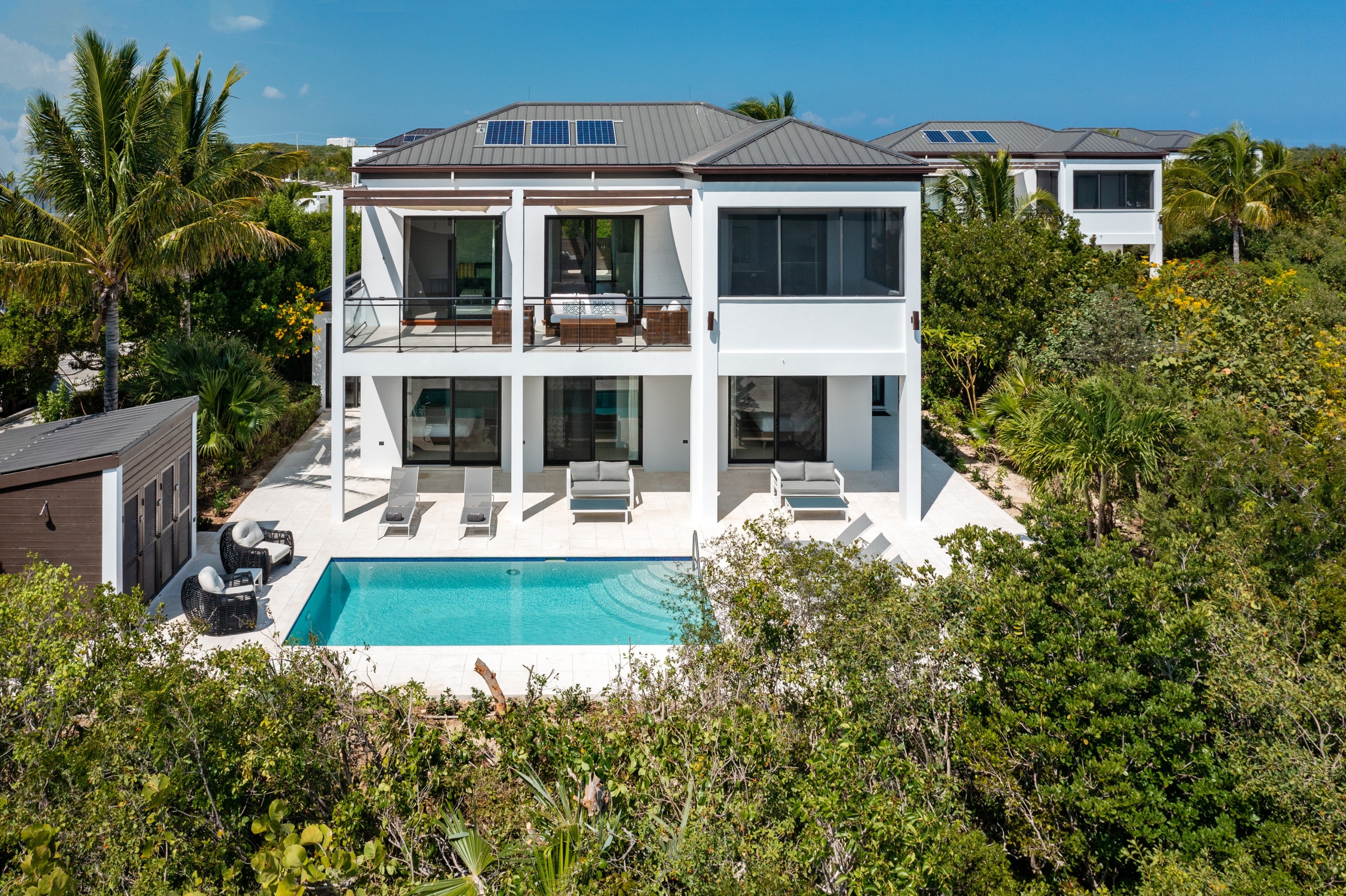 Property Image 1 - Luxury Caribbean Villa close to Long Bay Beach
