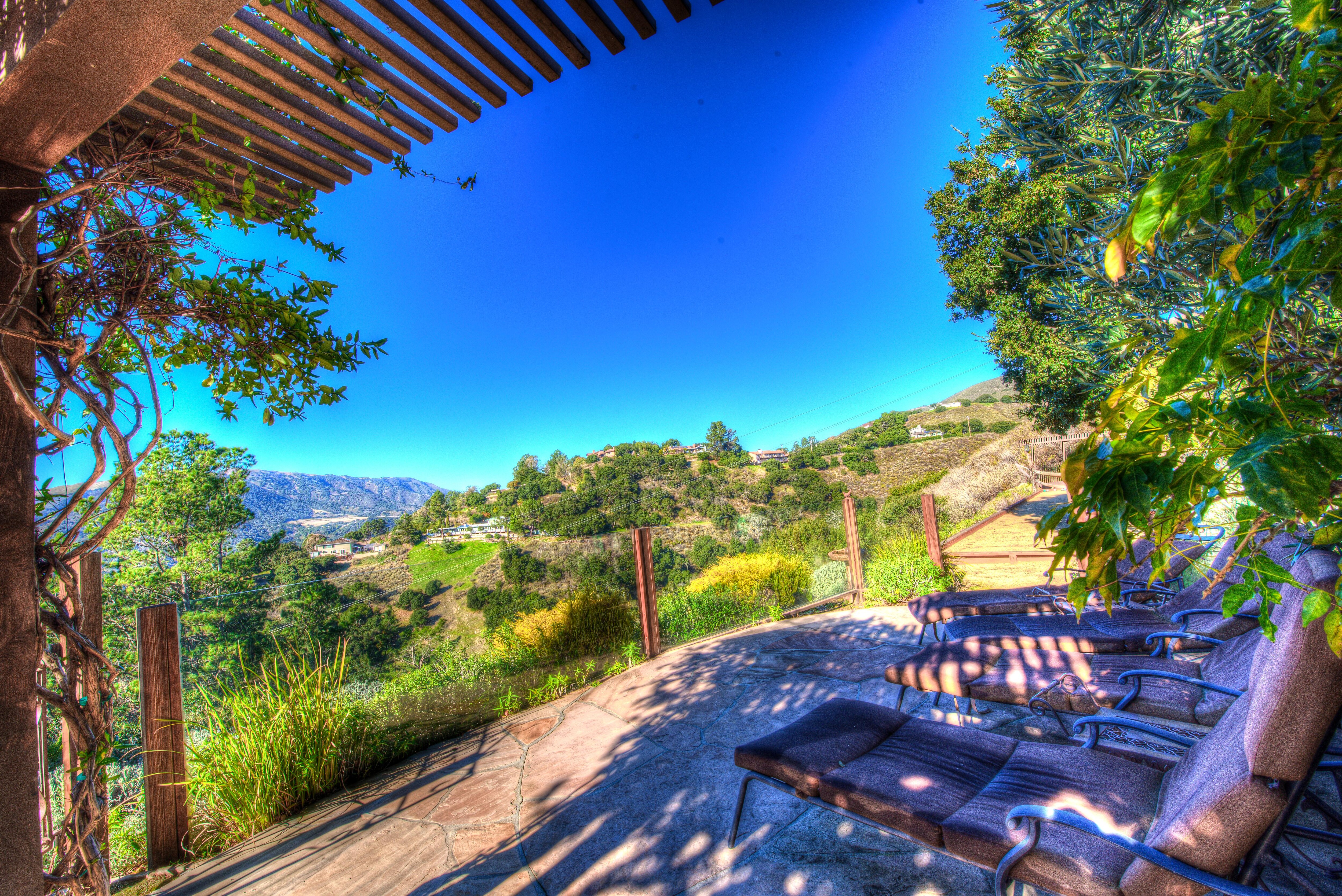 Property Image 1 - Valley View Above The Wineries With Hot Tub