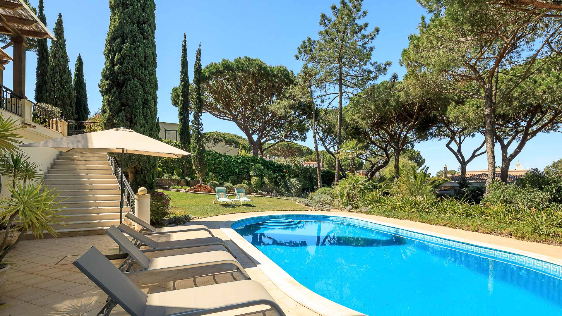 Property Image 1 - Idyllic Algarve Villa Located in the heart of Vale do Lobo