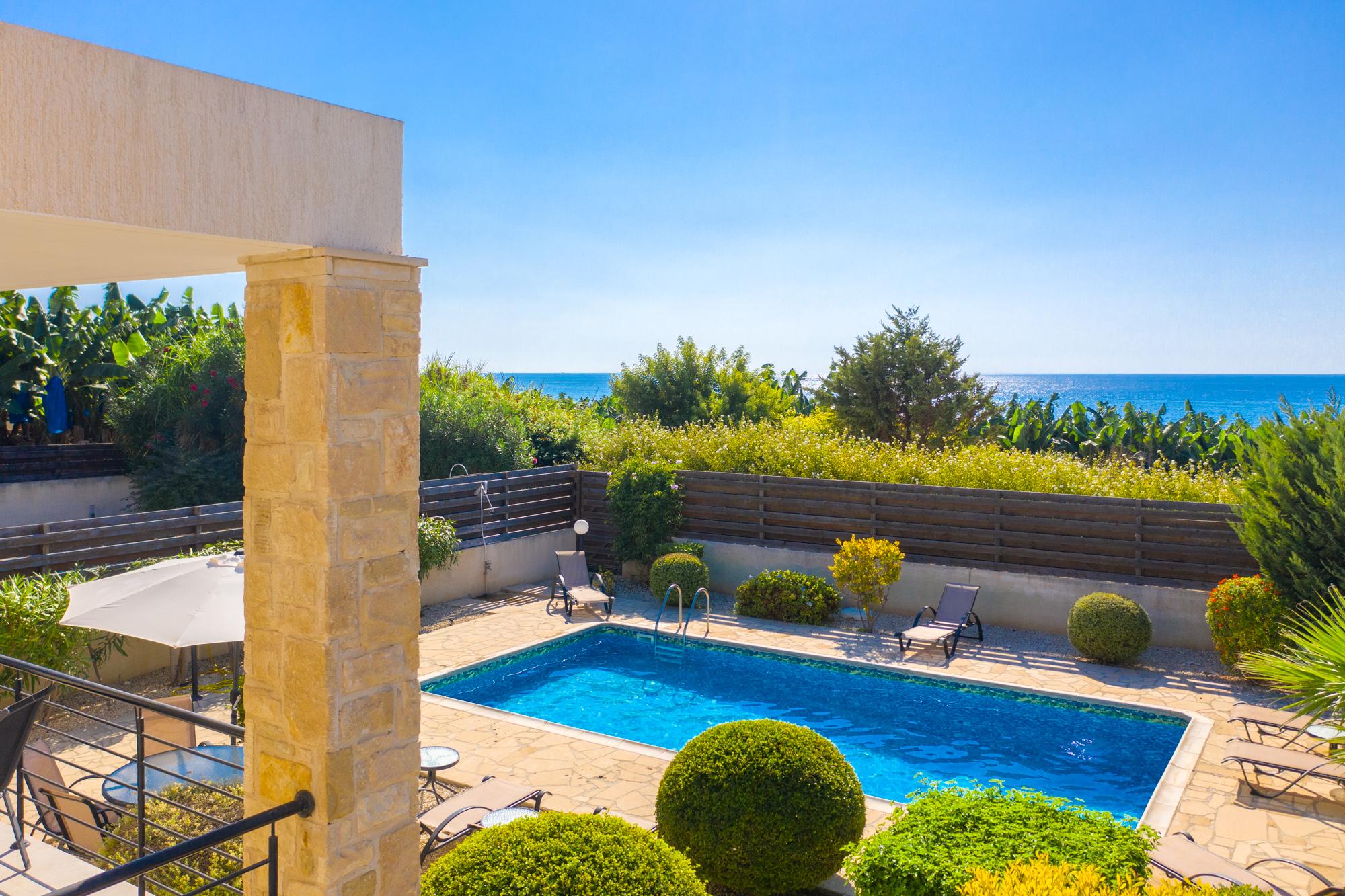 Property Image 2 - Exclusive Chic Villa with Fantastic Sea Views