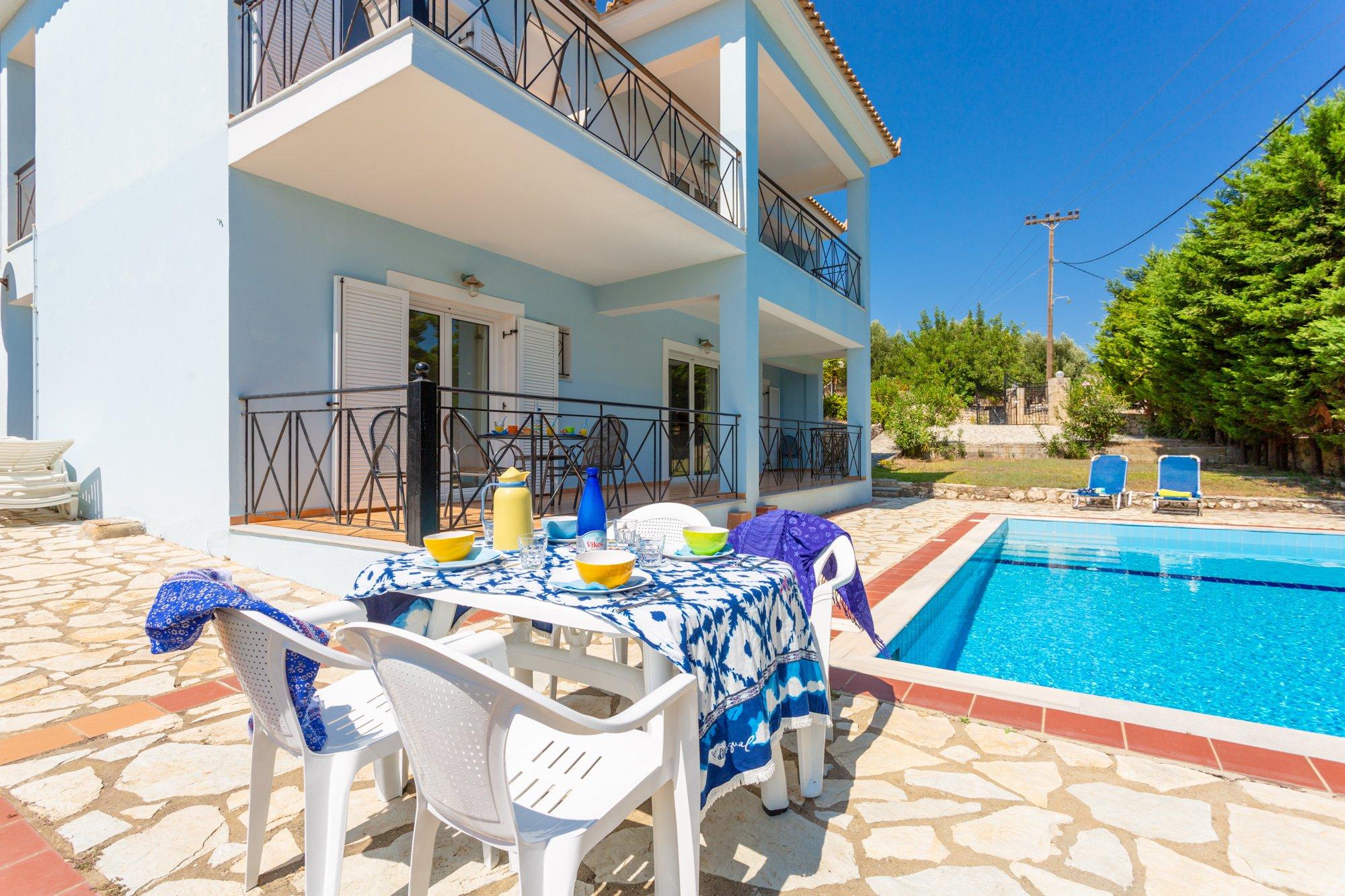 Property Image 2 - Fantastic Upbeat Villa with Large Private Pool Property Image 2 - Fantastic Upbeat Villa with Large Private Pool