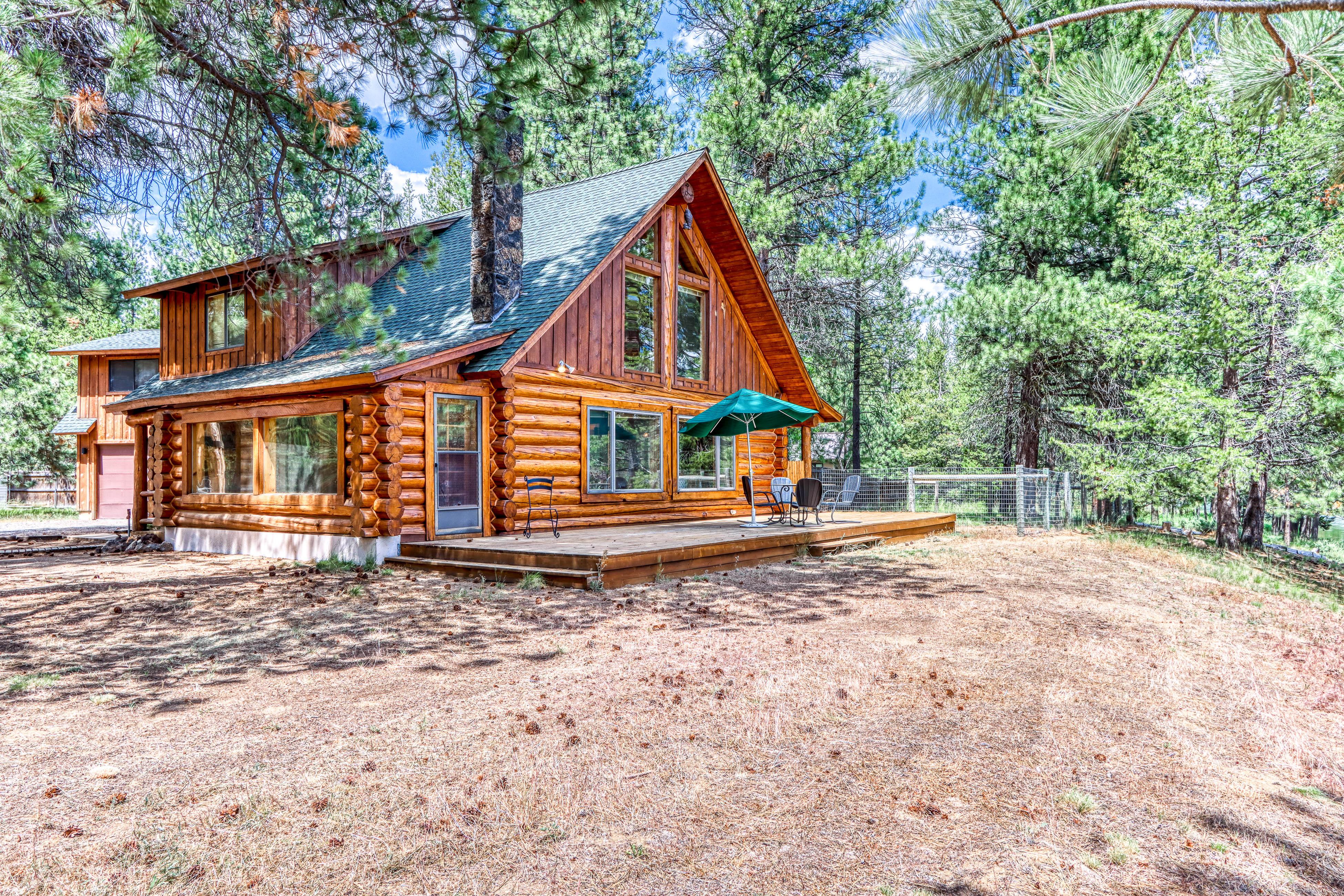 Property Image 2 - Riverbend Log Home