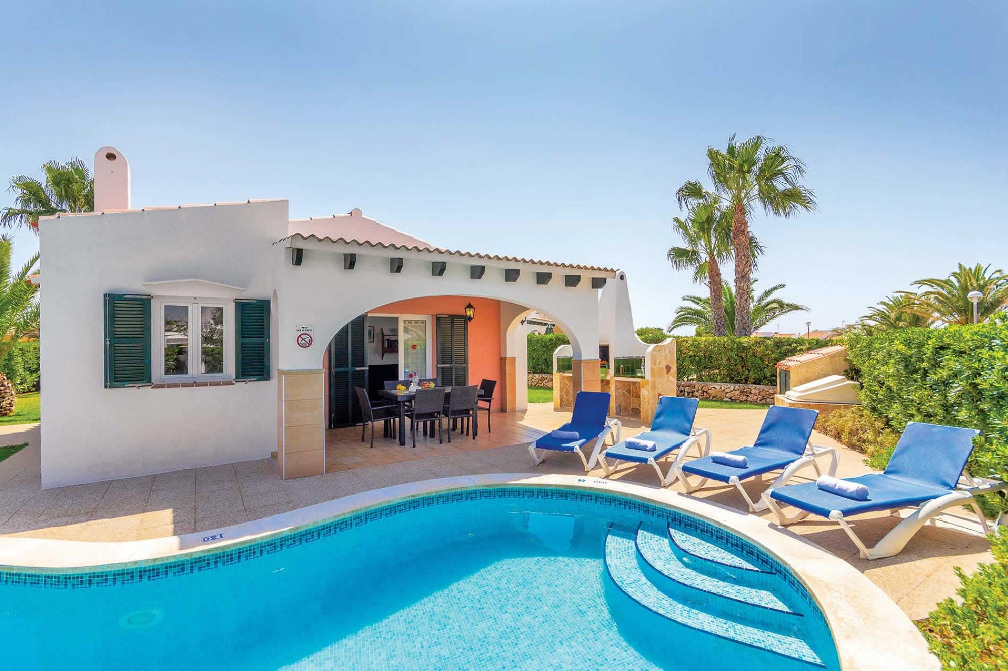 Airy Adorable Villa with Heated Pool WiFi
