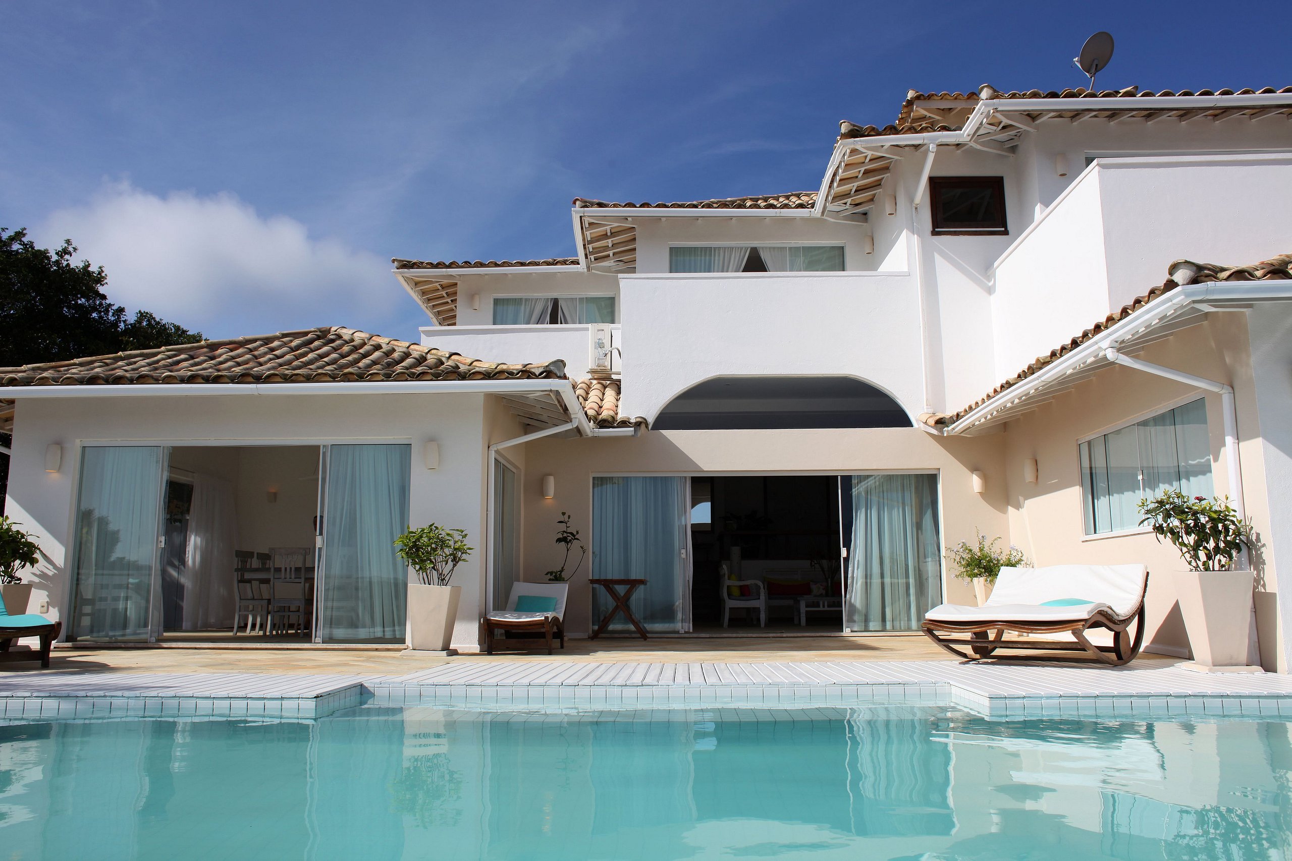 Lovely Spacious Home with Amazing Private Pool