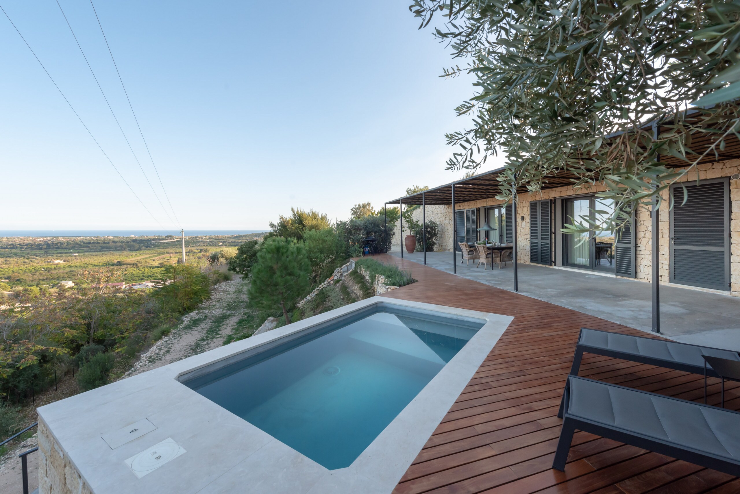 Property Image 2 - Charismatic Villa with Irresistible Landscape Views