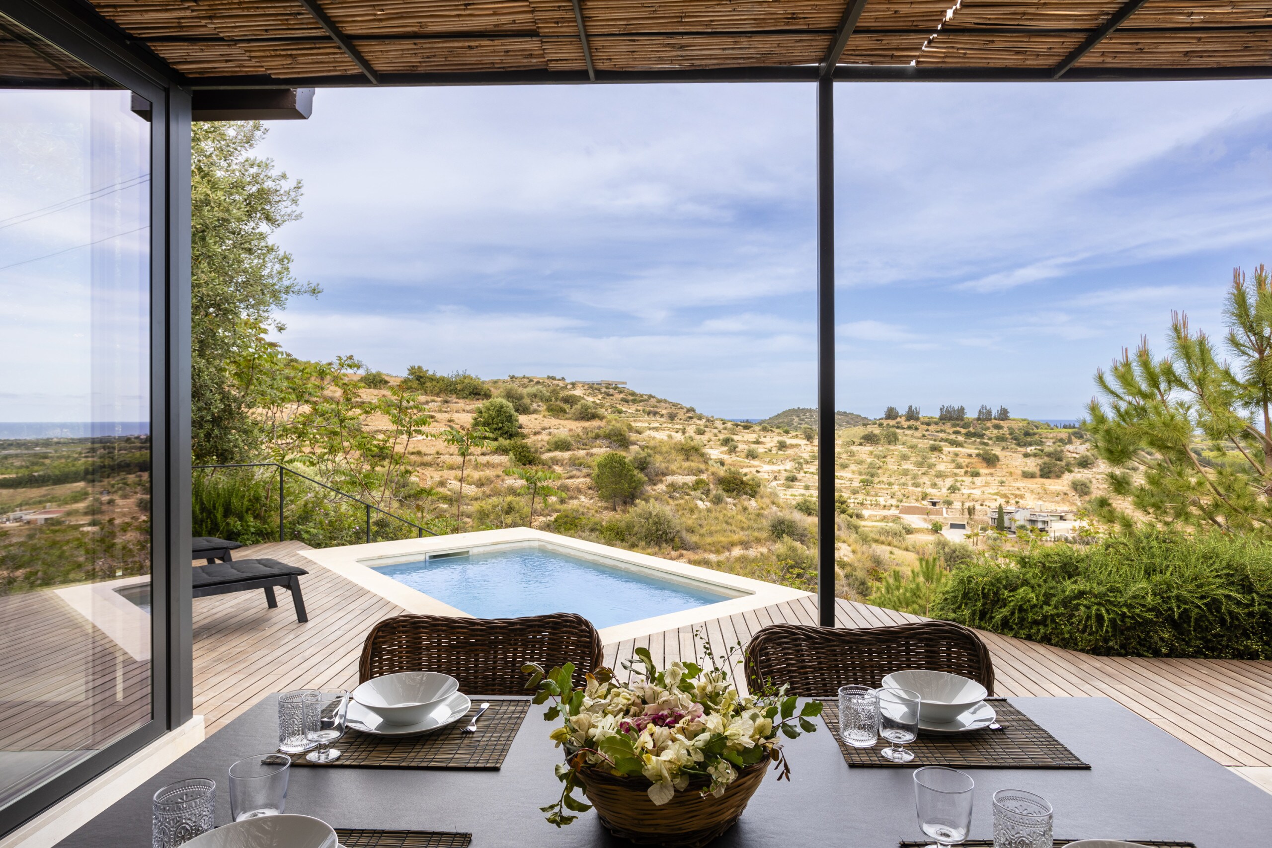 Property Image 2 - Charismatic Villa with Irresistible Landscape Views