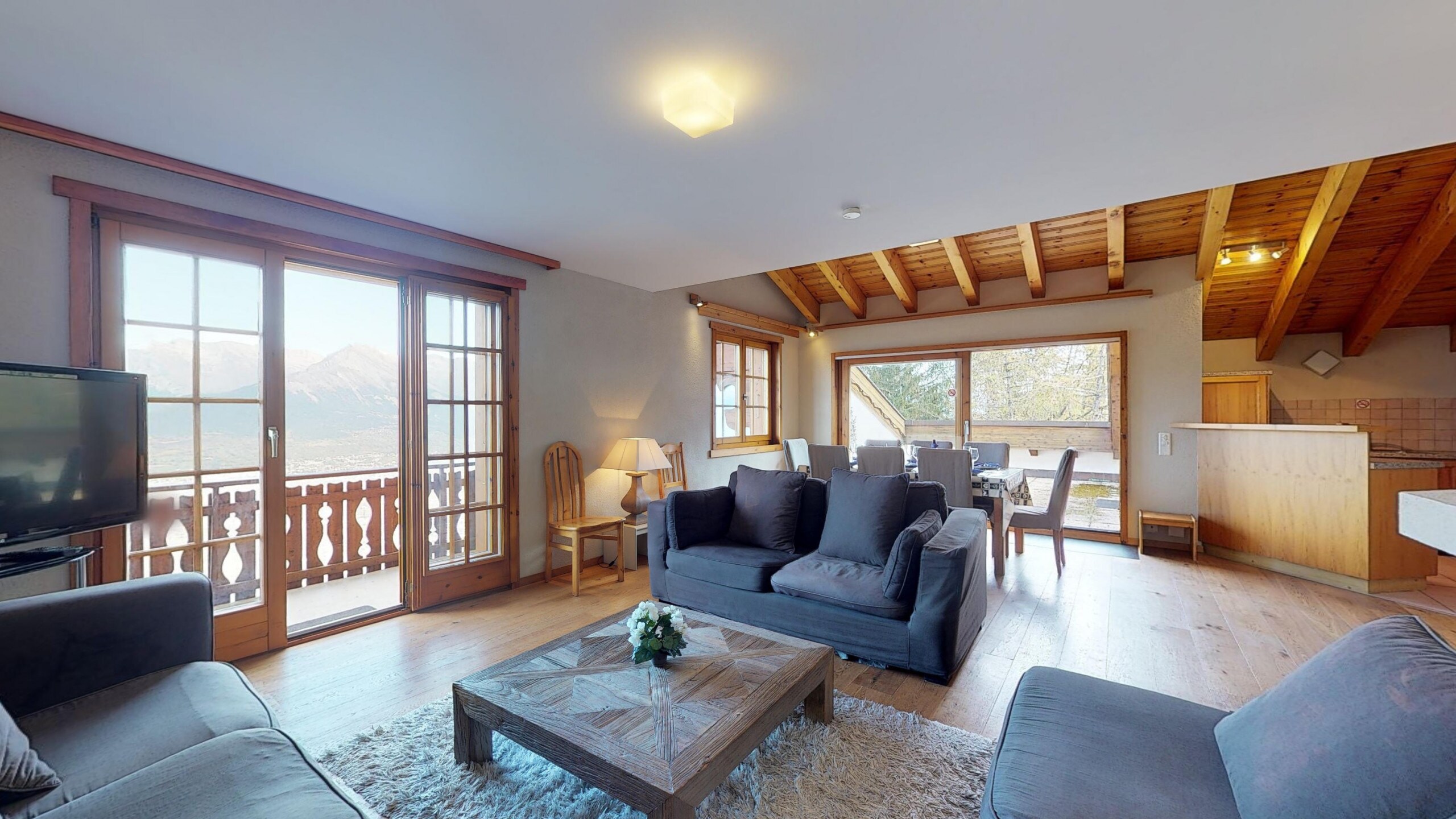 Property Image 1 - Sublime Home with Fireplace and Pretty view of Valley