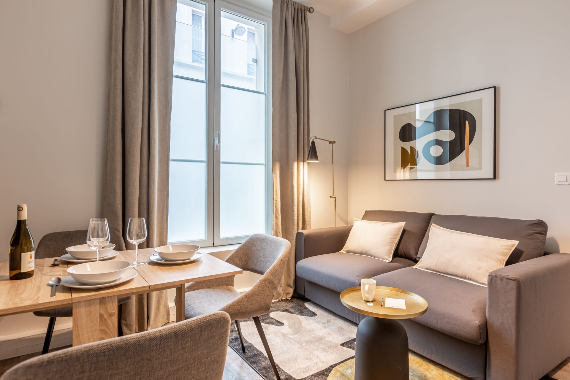 Property Image 2 - Chic two bedroom apartment in lively paris neighborhood