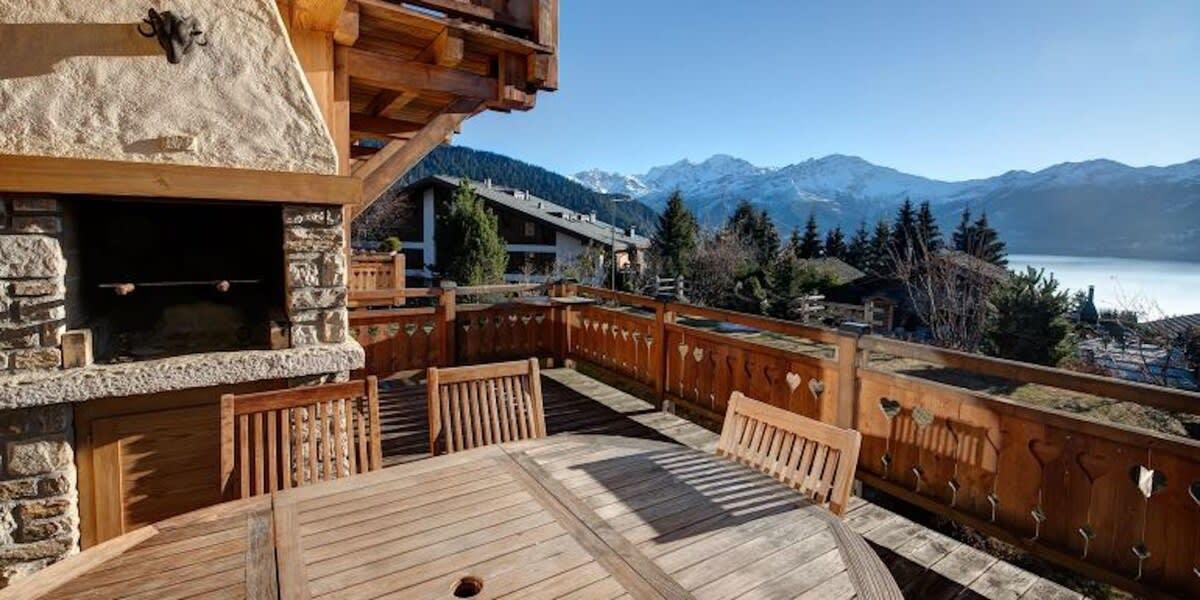 Property Image 1 - Deluxe Appeal Chalet close to Savoleyres Ski Lift