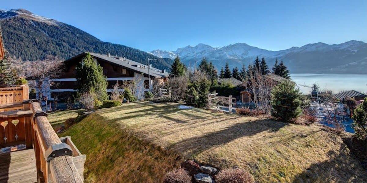 Deluxe Appeal Chalet close to Savoleyres Ski Lift