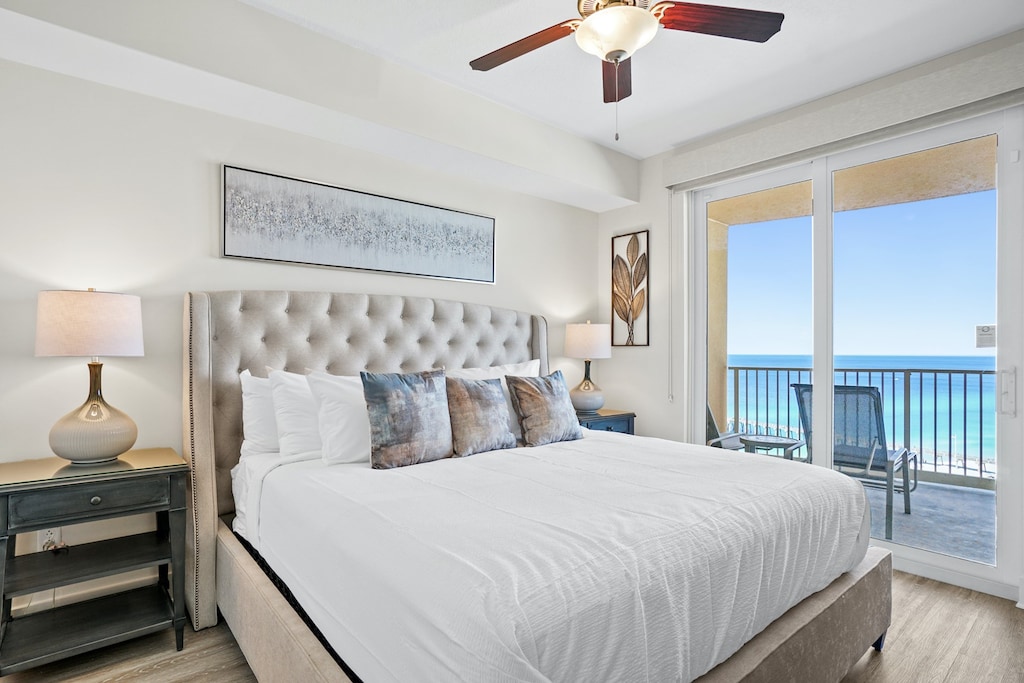 Main Bedroom with King Bed and Gulf Views