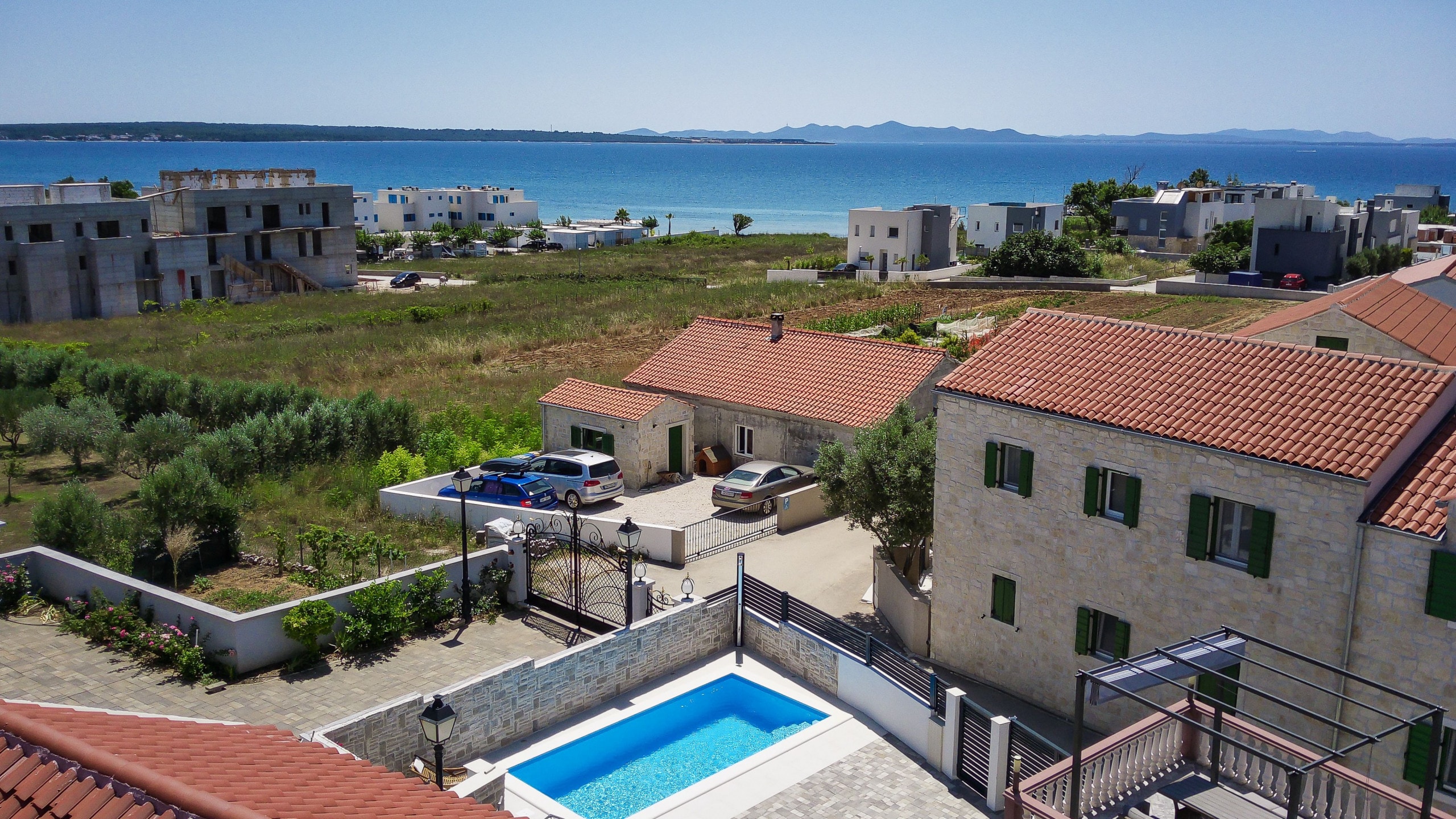 Property Image 2 - Excellent Lavish Villa with Private Terrace and Pool