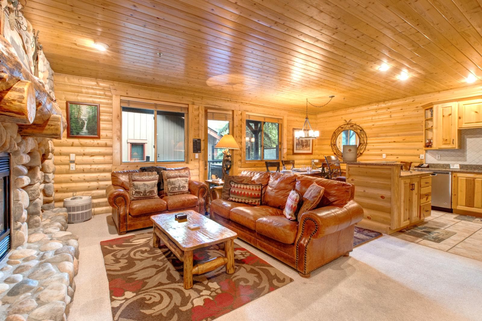 Property Image 2 - BBL-251 Cozy 2Bdrm chalet, walk to Deer Valley and slopes, hot tub!