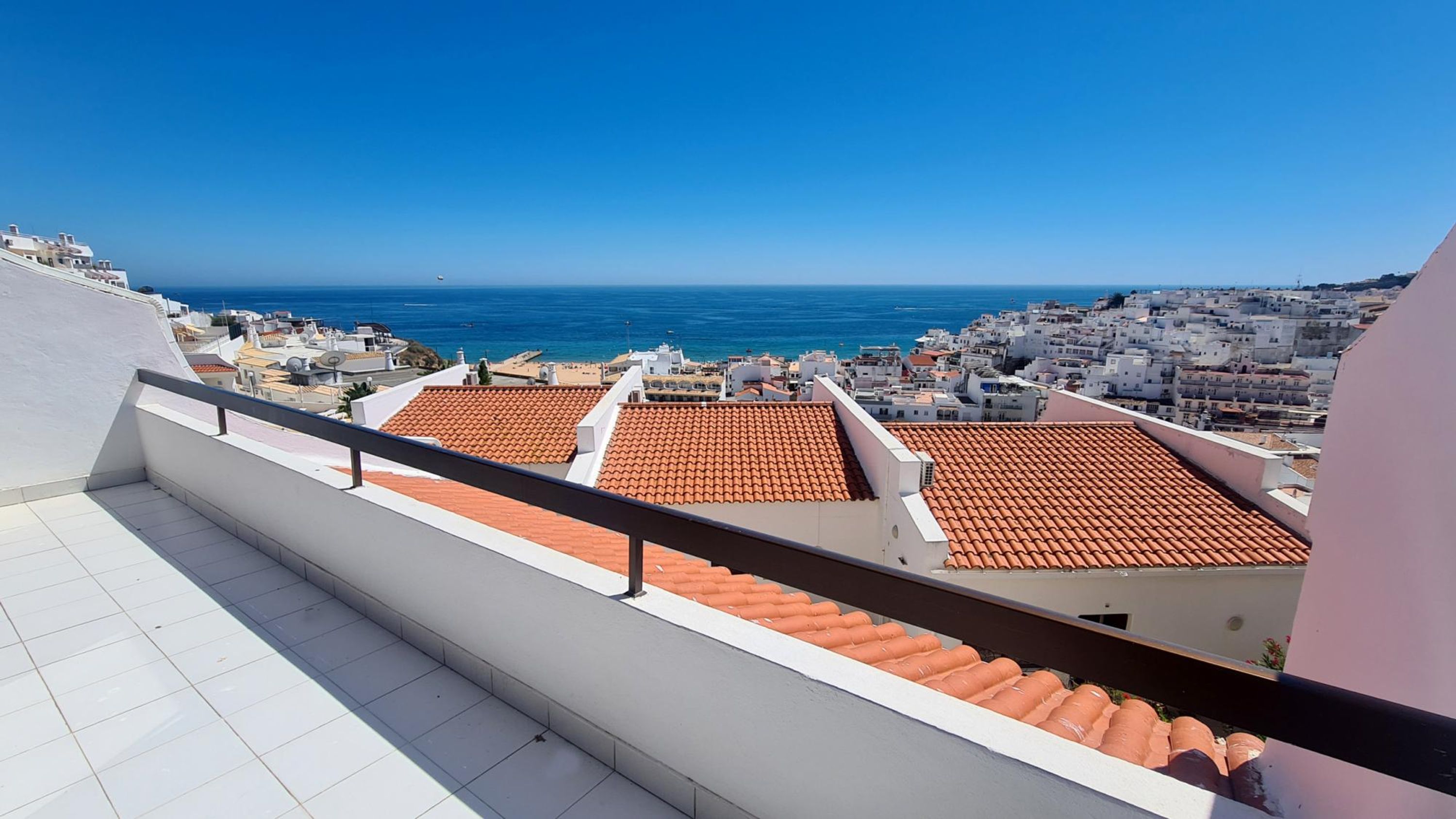 Property Image 1 - Albufeira Ocean Terrace  31 