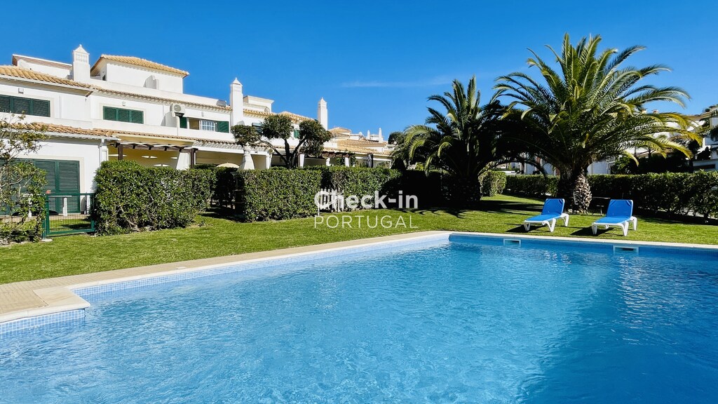 Villa, Albufeira, 2 bedrooms, 2 km from the beach, pool