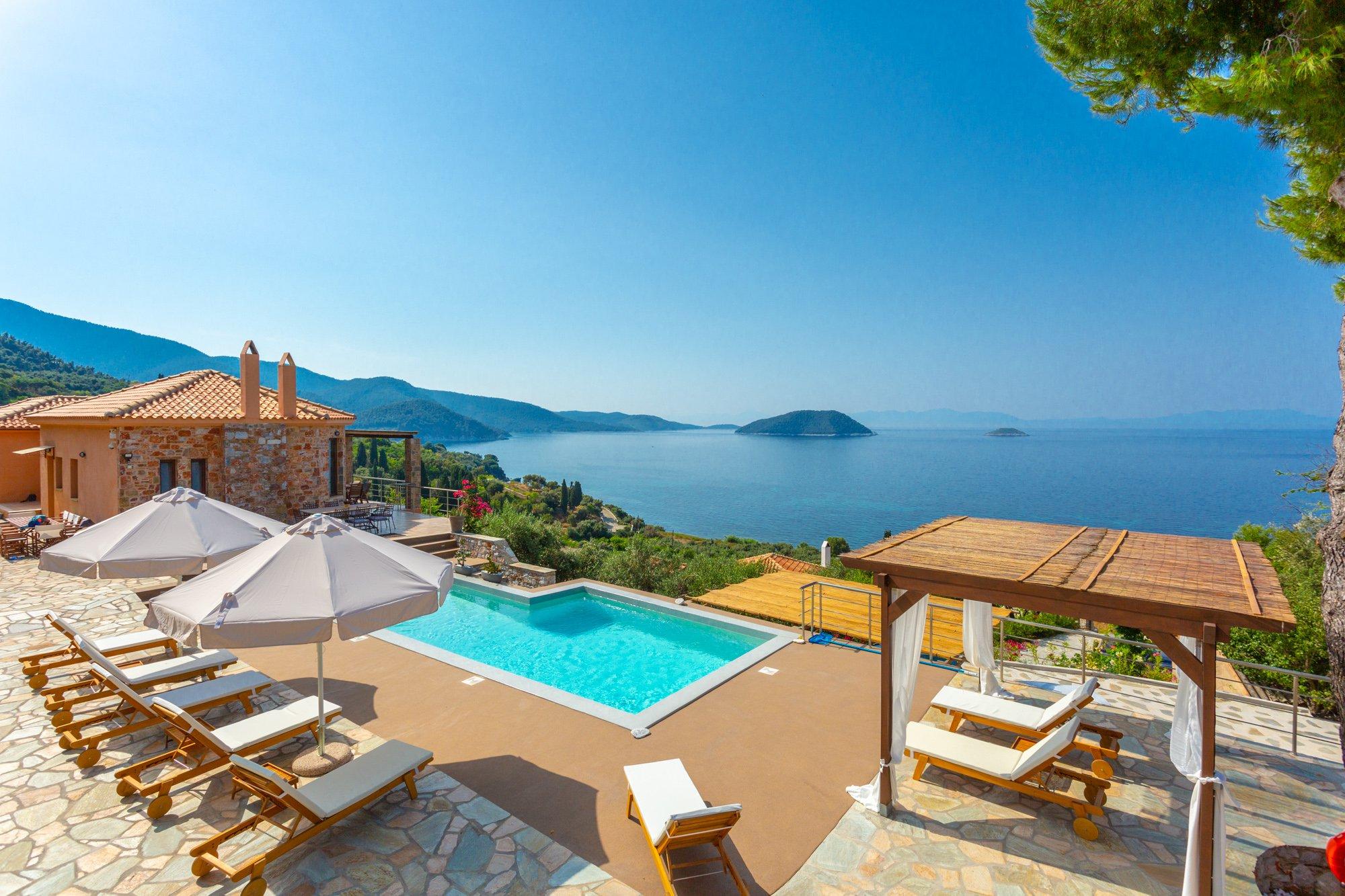 Property Image 1 - Amazing Cozy Villa with Extensive View of Aegean Sea