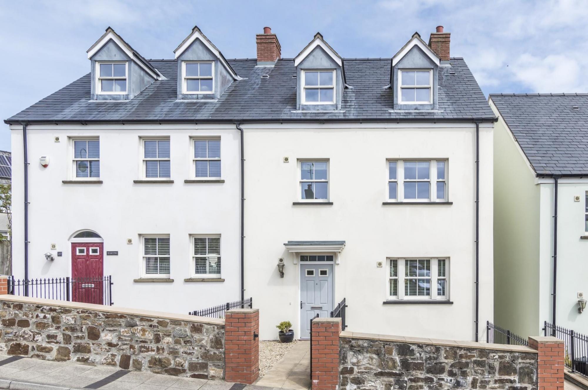 Unique Upscale House in the Heart of Saundersfoot Home Rental in