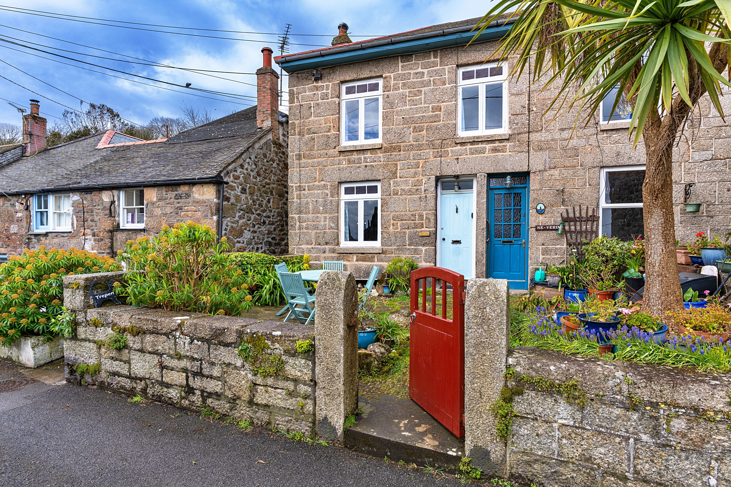 Property Image 1 - Beautifully Refurbished Cottage with Lovely Sea Views