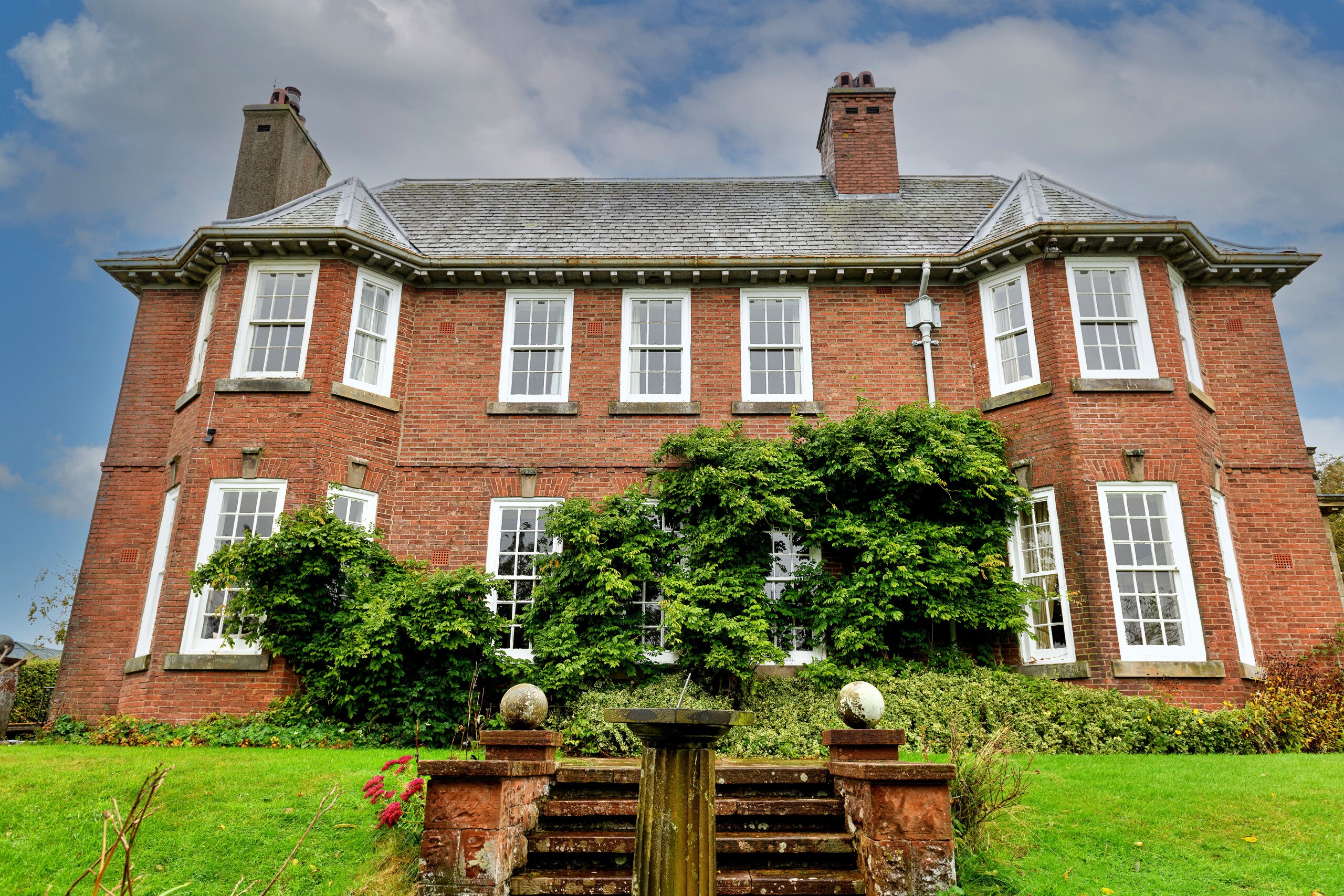 Property Image 2 - Exquisite Edwardian Mansion with Luxurious Amenities