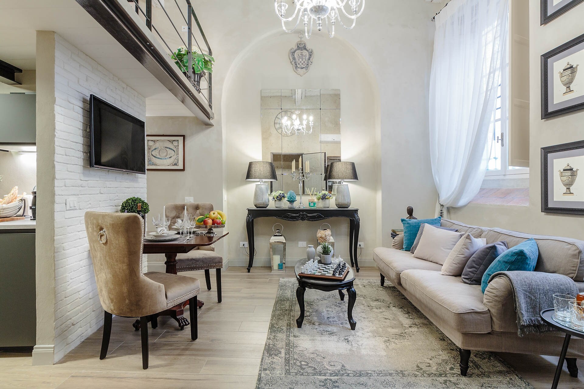 Property Image 1 - Elegant Apartment Suite, Masterful Interior inside the Walls of Lucca