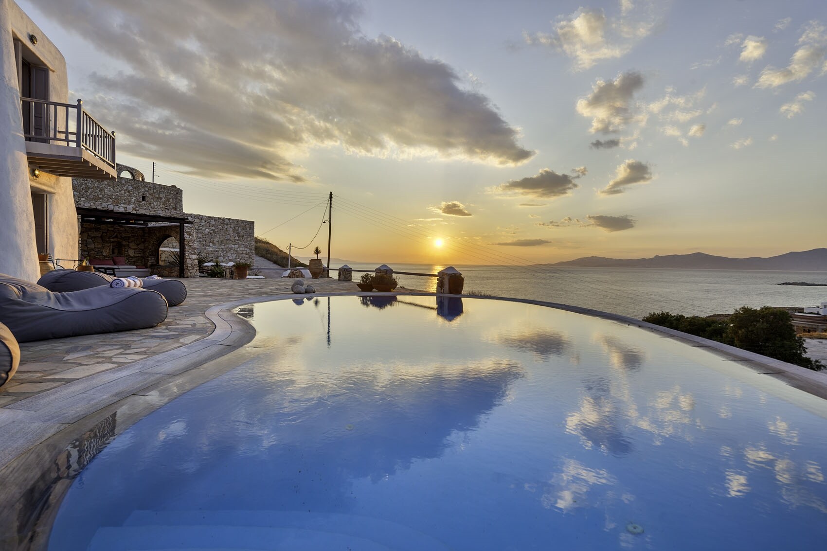 Property Image 1 - Cycladic House in Kanalia with Amazing Aegean Sea View