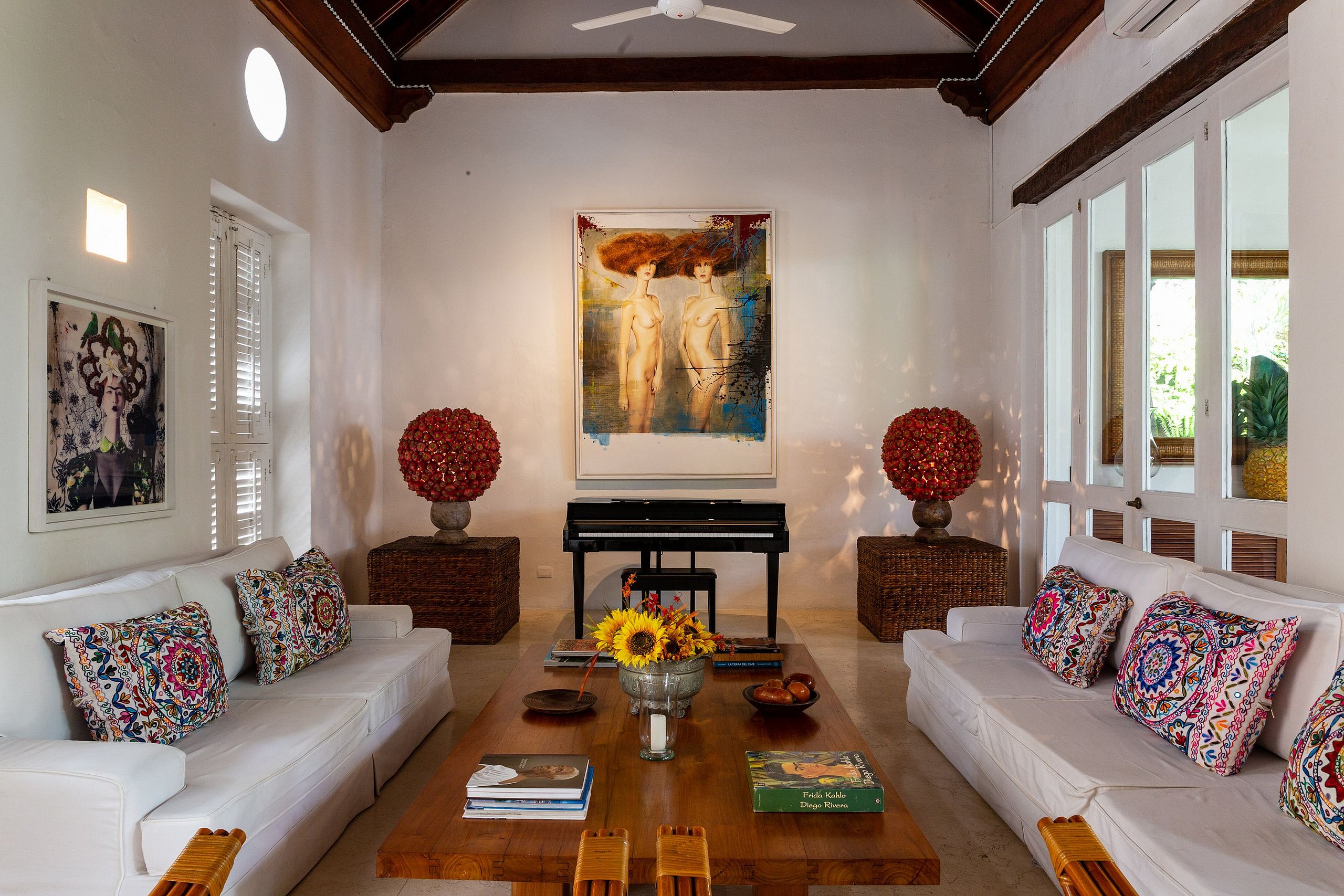 Property Image 2 - Charming villa with pool and 3 suites in Cartagena