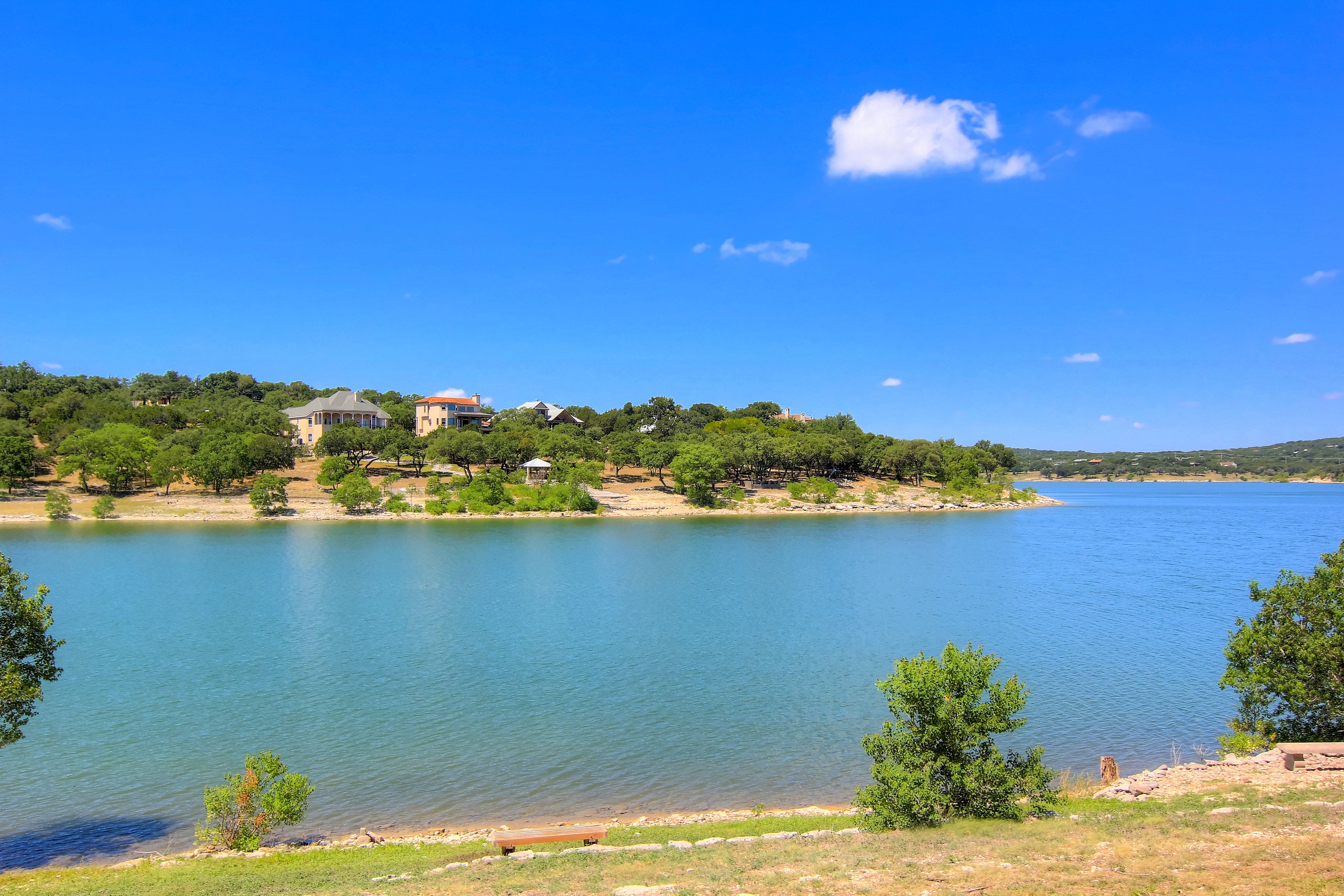 Enjoy 185 feet of private Canyon Lake waterfront!!