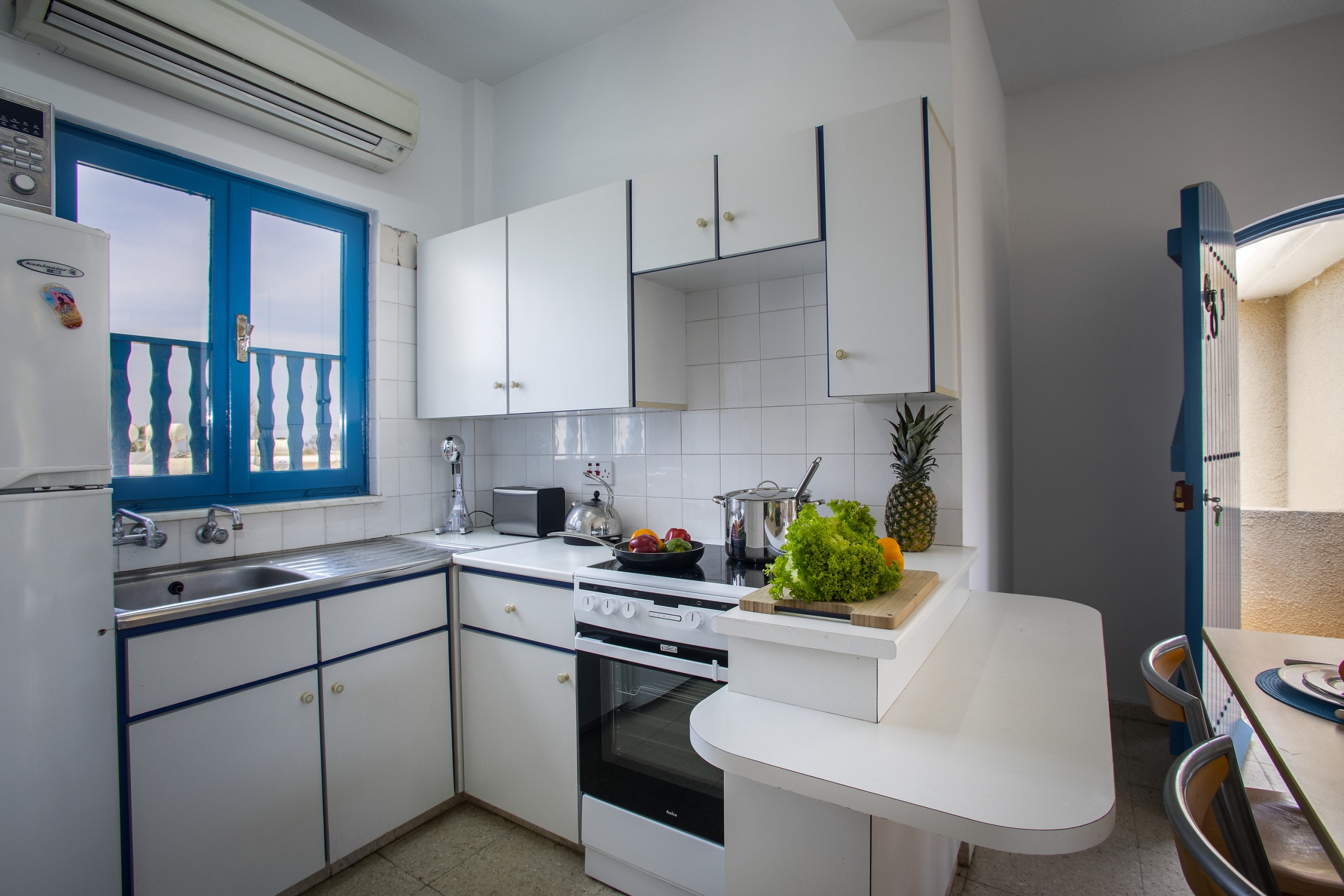 Bright Greek Island Style Apartment with a View