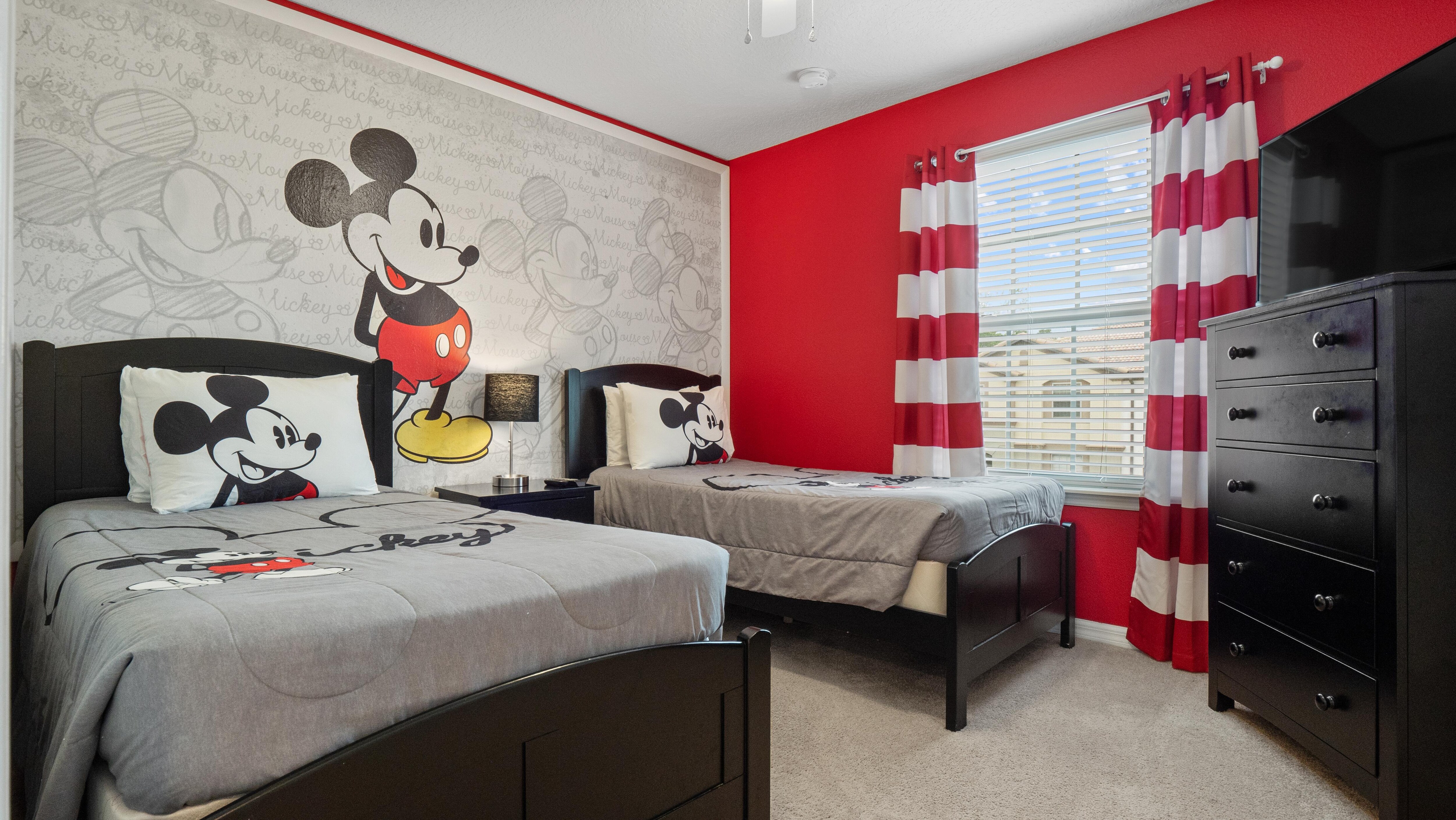 Adorable Mickey Mouse Themed 2 x Twin Bedroom with Flat Screen TV