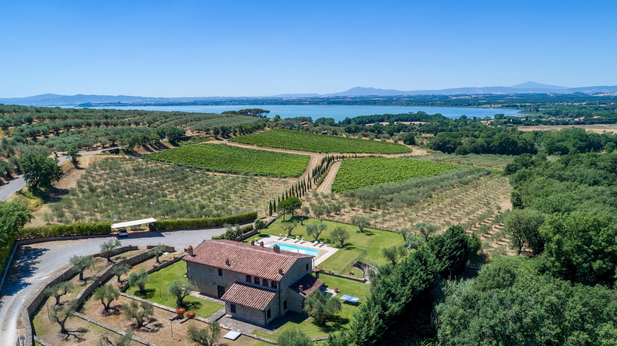 Property Image 1 - Cladstone Vineyard Villa with a View of Lake Trasimeno