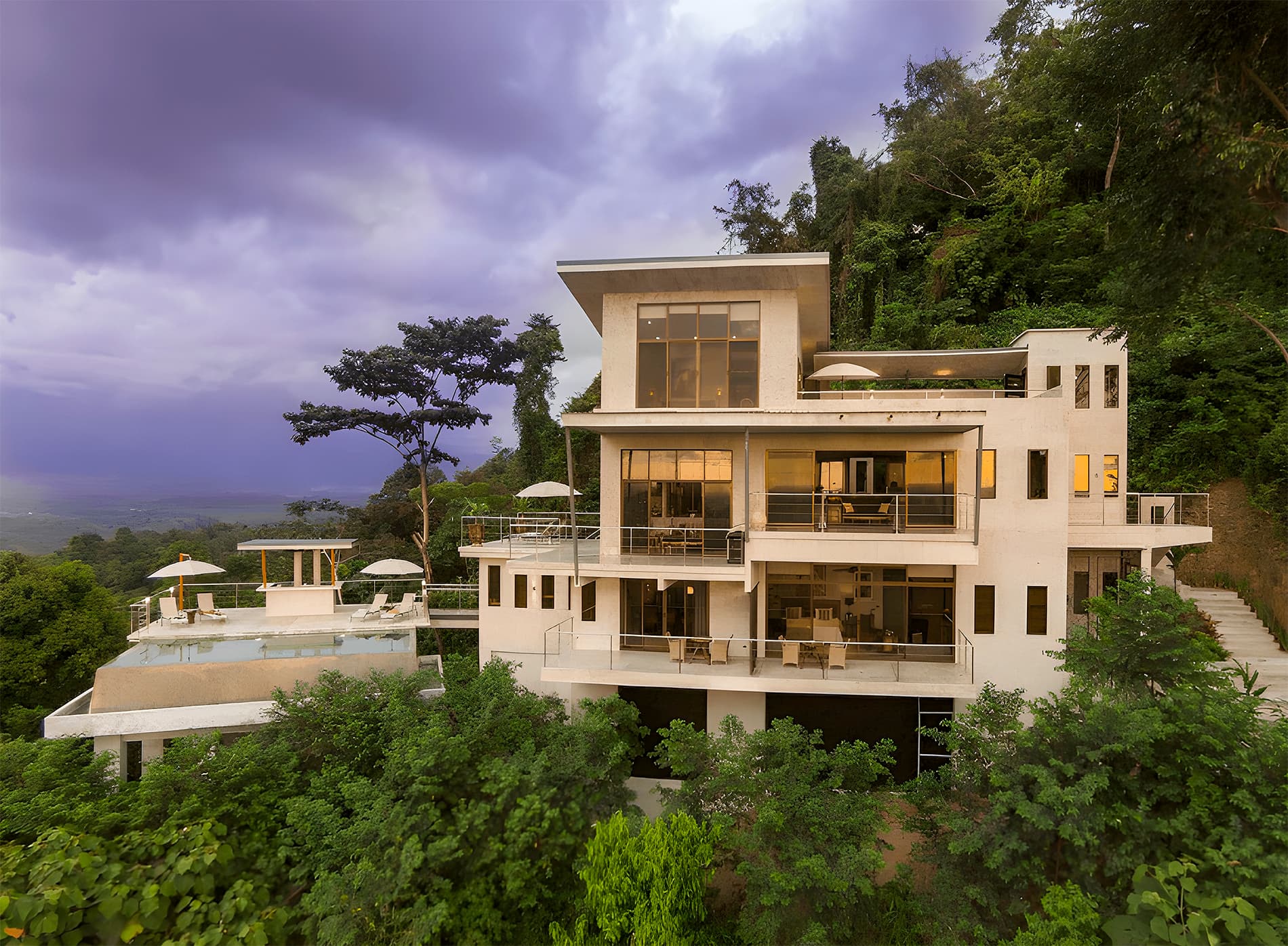 Property Image 1 - Hilltop Villa with Infinity Pool Overlooking the Jungle