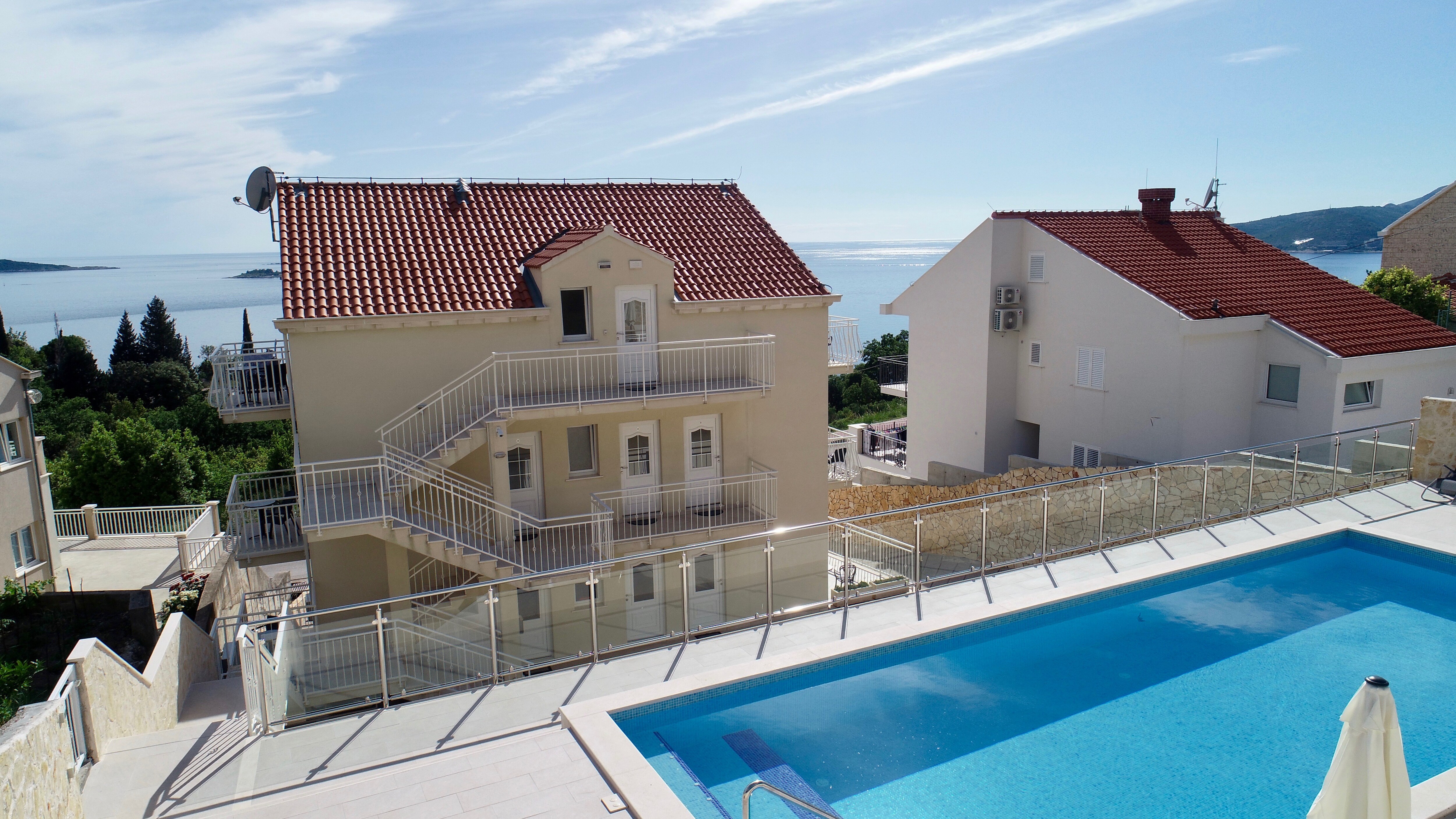 Property Image 1 - Lovely Apartment with Terrace and Sea View 
