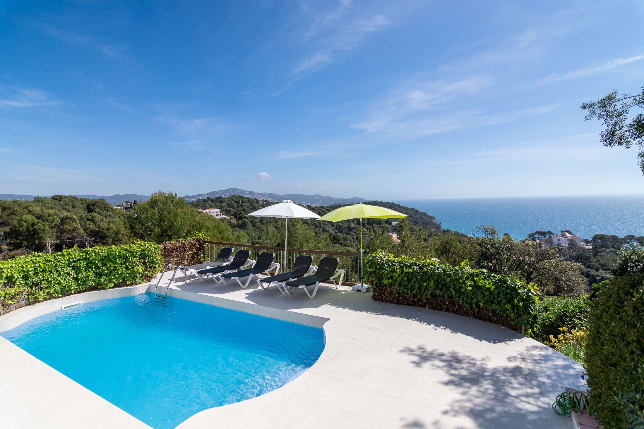 Property Image 1 - Charming Spacious Villa with Exceptional Sea View