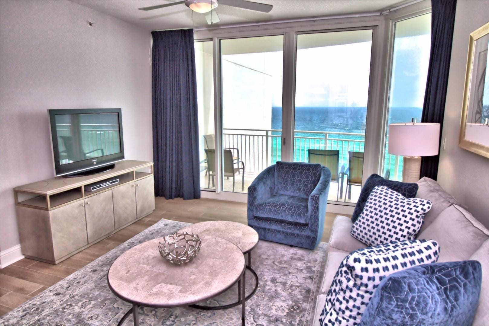 Property Image 2 - Aqua 1111