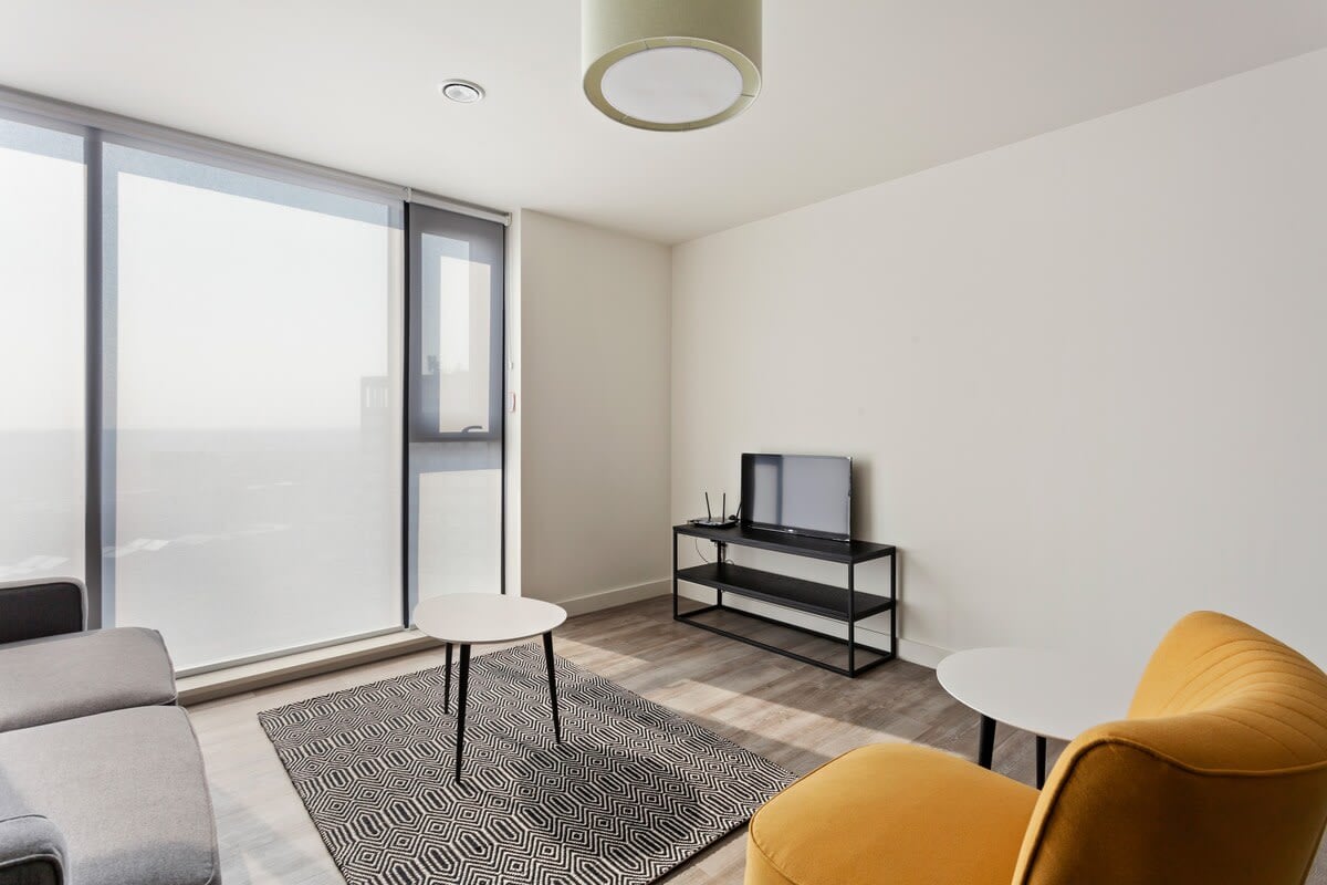 Property Image 2 - Modern and Stylish 1BR Apartment with Amazing Views