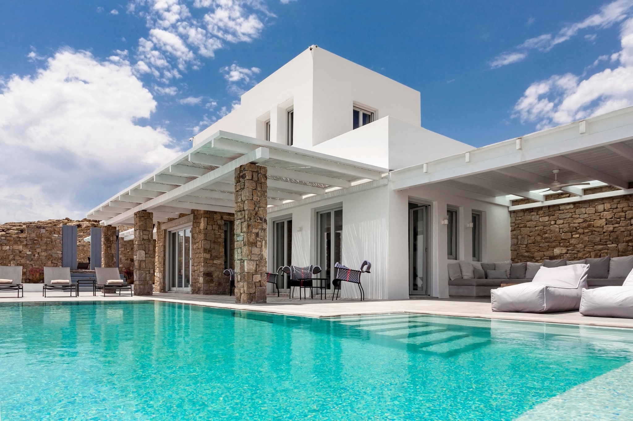 Property Image 1 - Incredibly Luxurious Twin Complex with Pool and Stunning Views