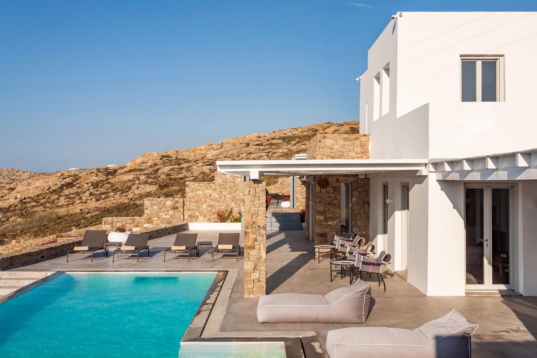 Property Image 2 - Incredibly Luxurious Twin Complex with Pool and Stunning Views