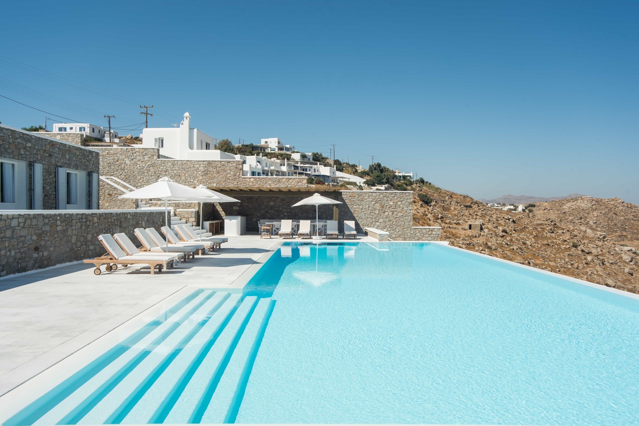 Property Image 2 - Supreme Luxurious Villa with Amazing Pergola and Pool
