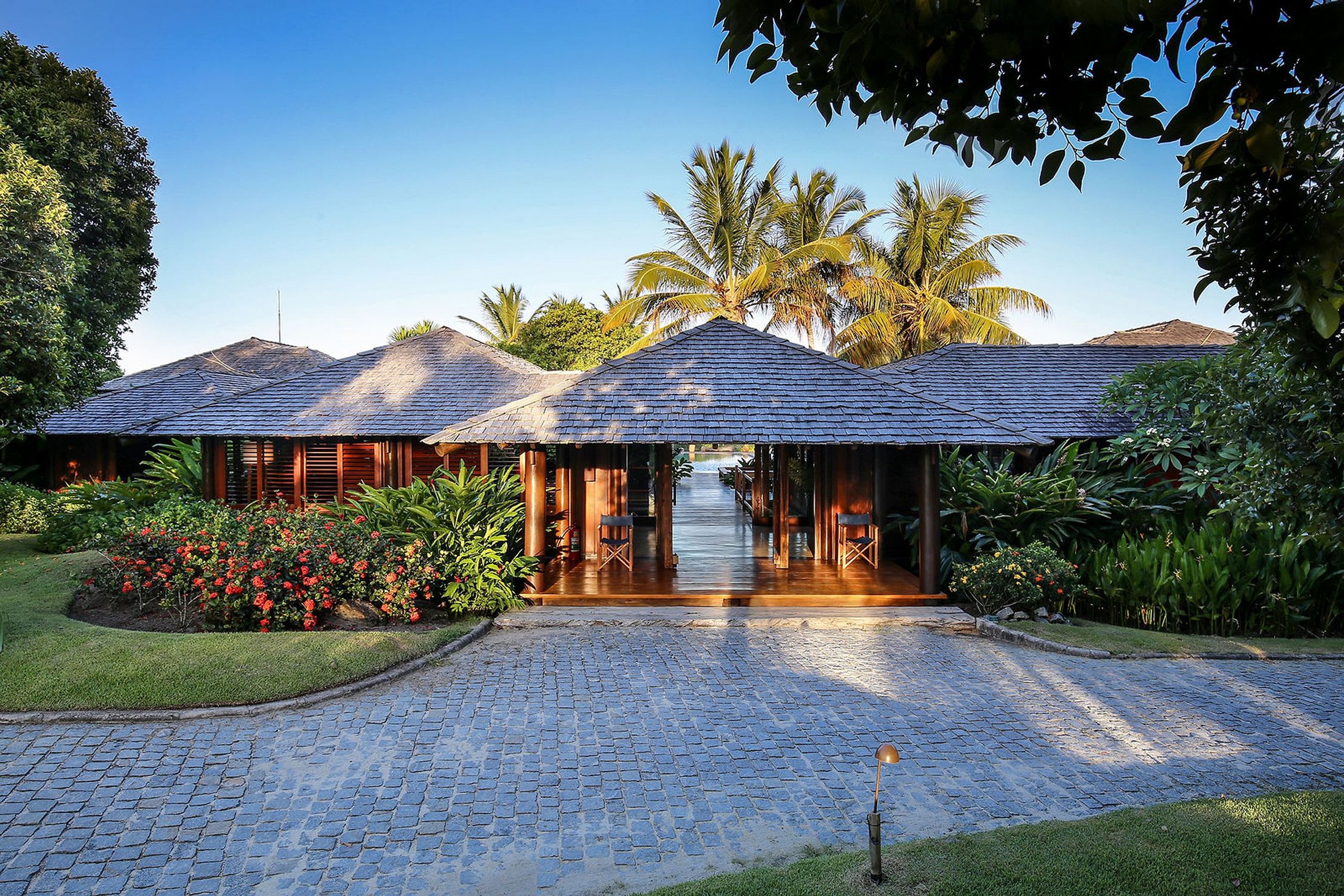 Property Image 1 - Bah003 - Luxury villa with tropical Bahian design