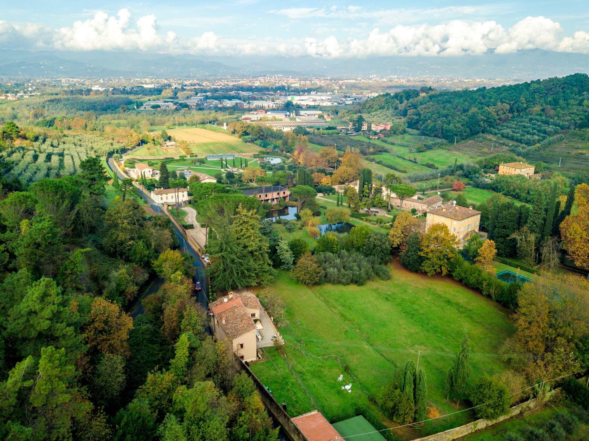 Property Image 2 - Stunning Historic Villa near the center of Lucca