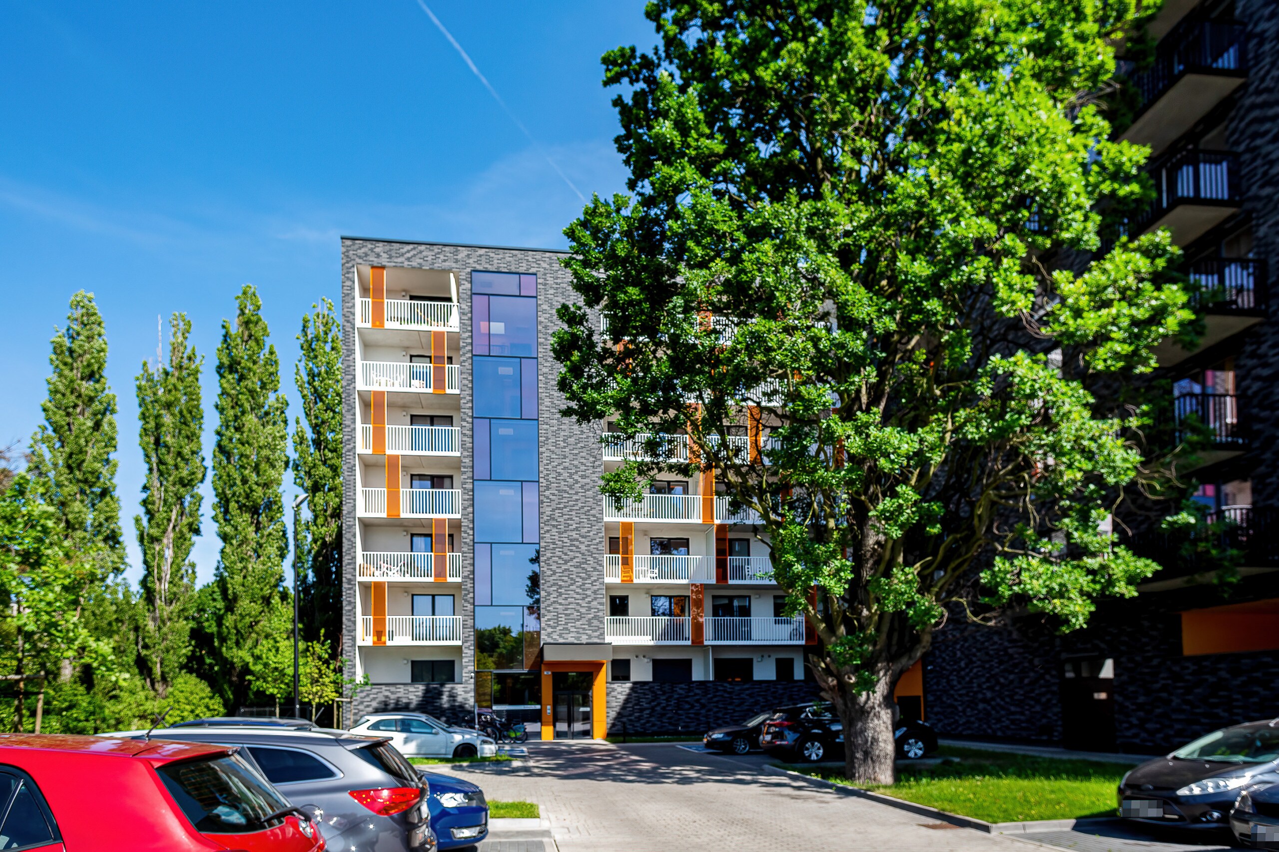 Exterior of Tumskie Ogrody II E12 apartment building