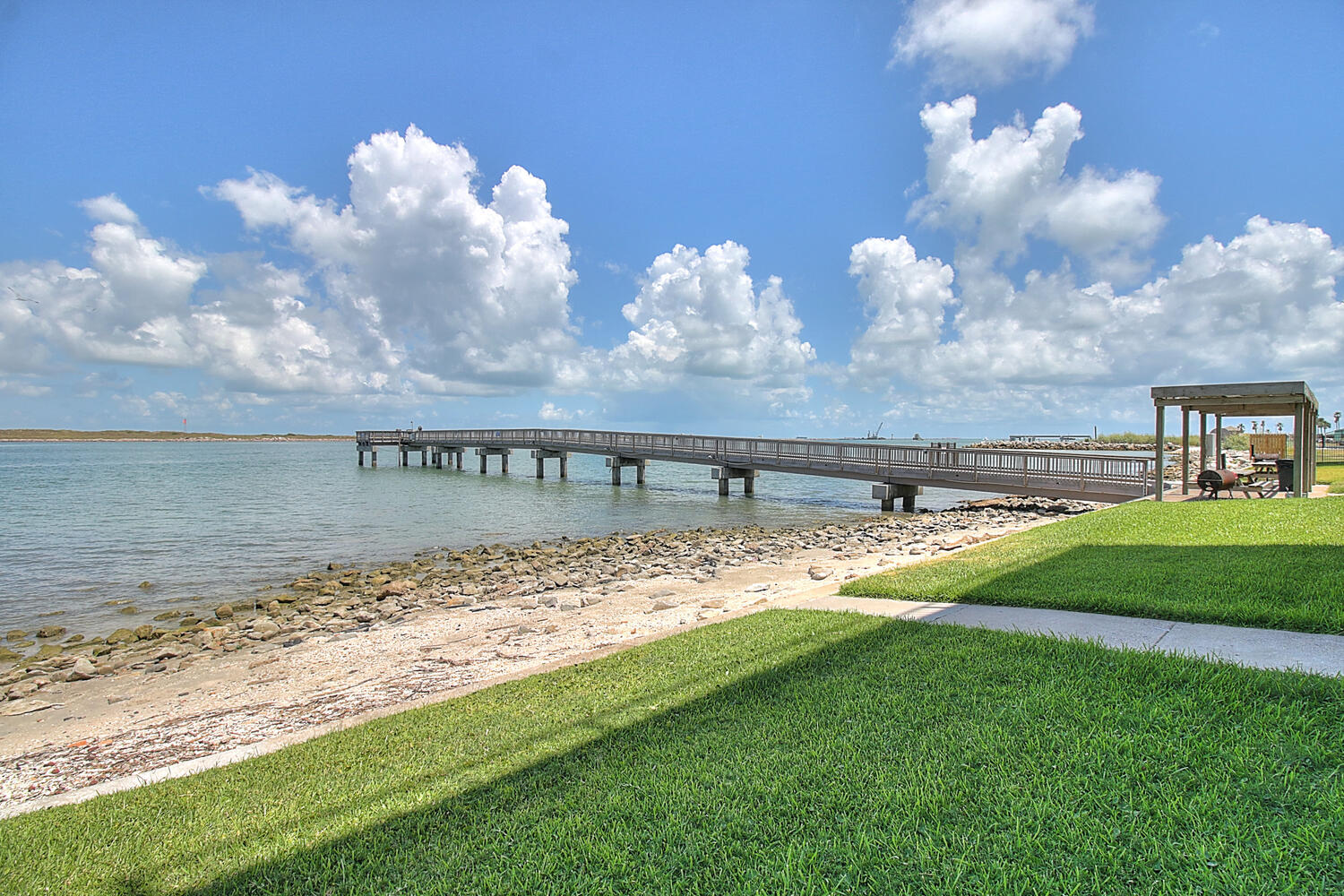 Property Image 2 - Channelview 214