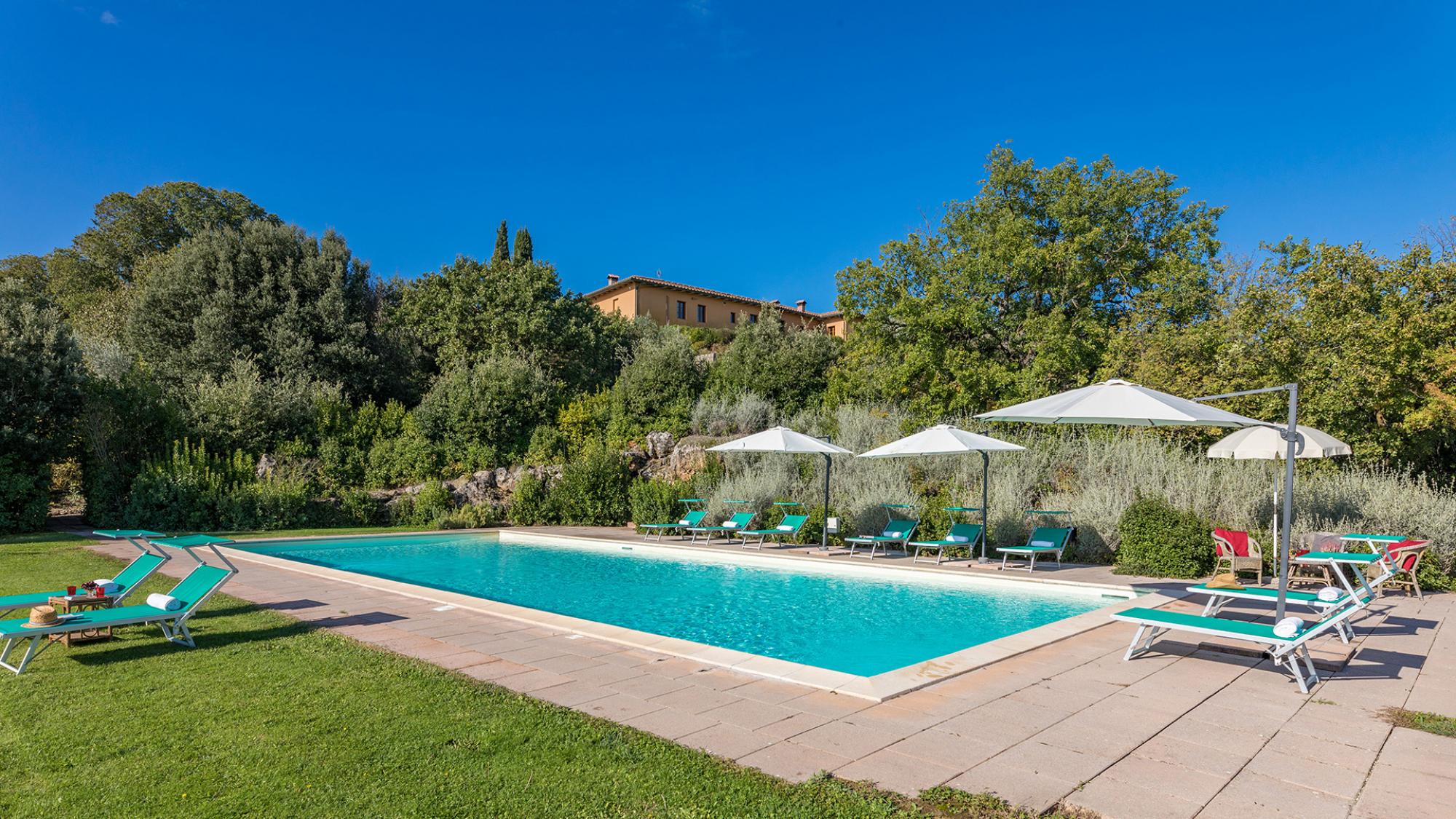 Property Image 1 - Majestic Tuscan Villa Overlooking a Splendid Landscape