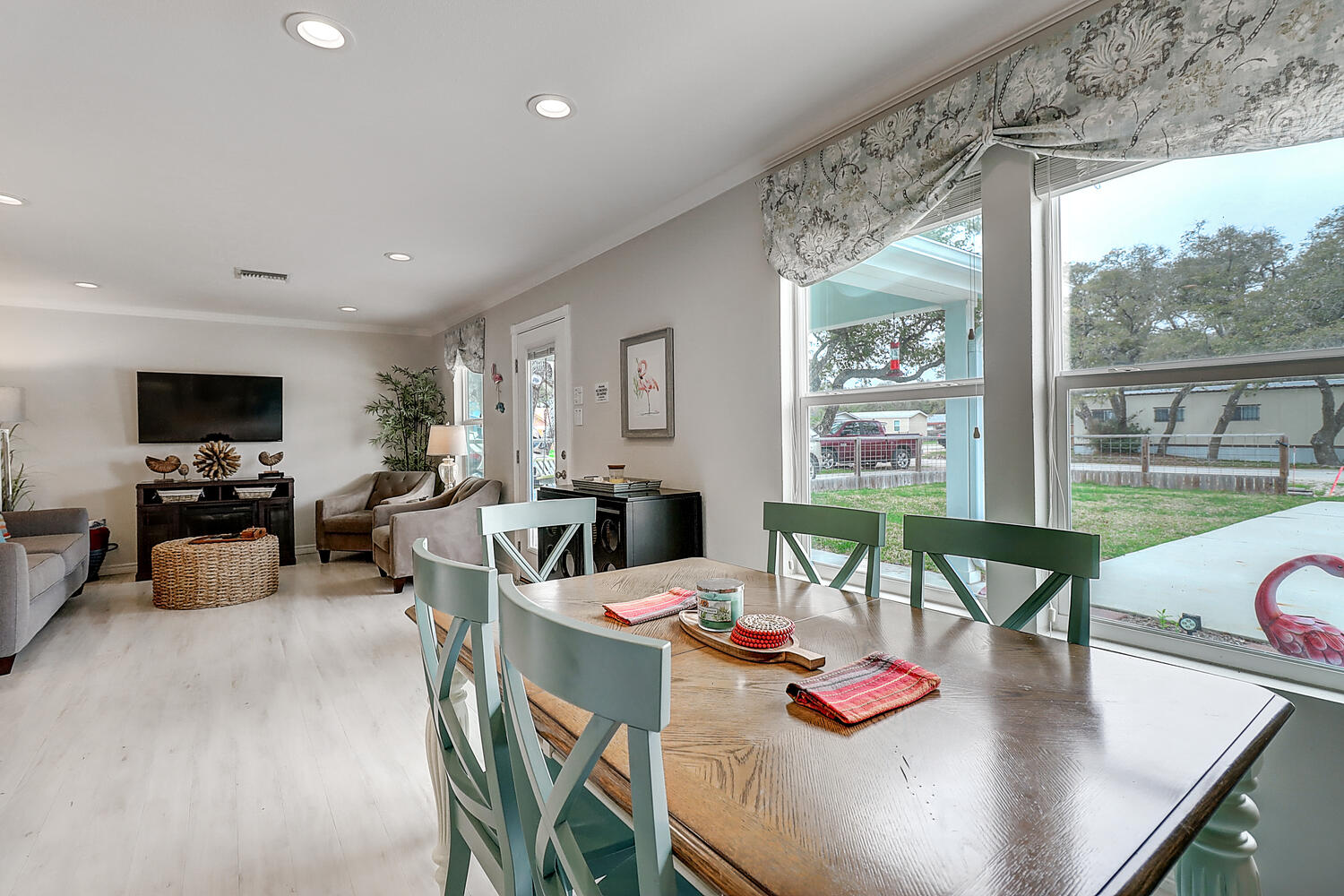 Dining Area. 