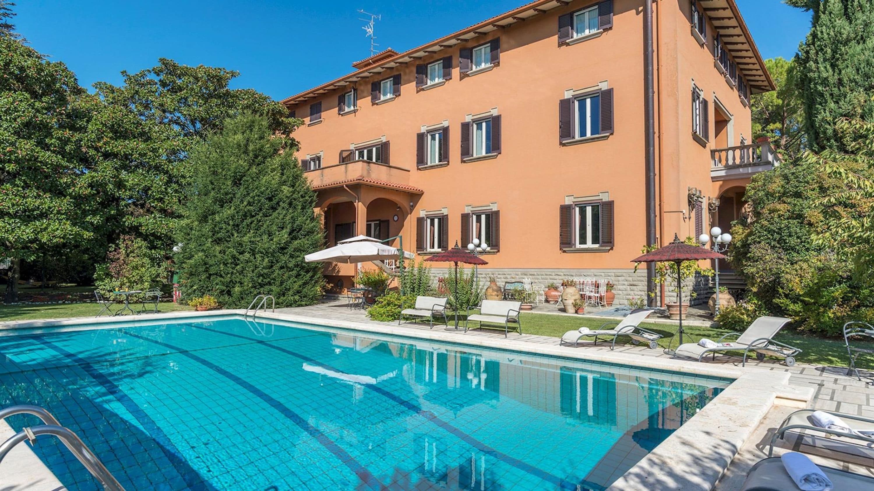 Property Image 1 - Impressive Spacious Villa Overlooking the Umbrian Hills