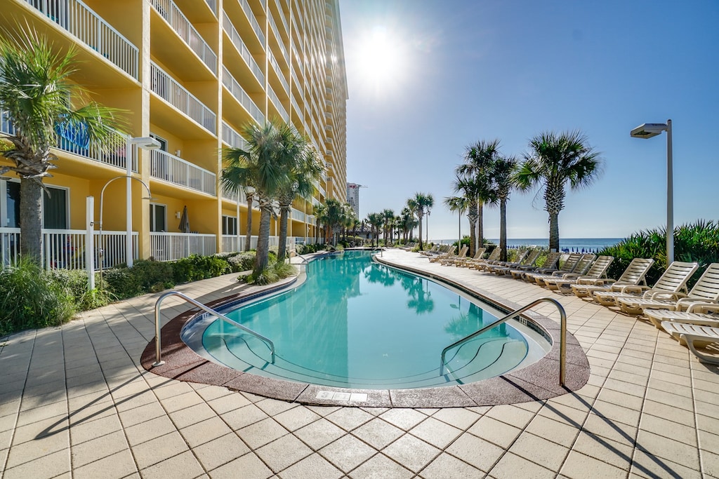 1 of 2 Gulf Front Pools - Heated Seasonally