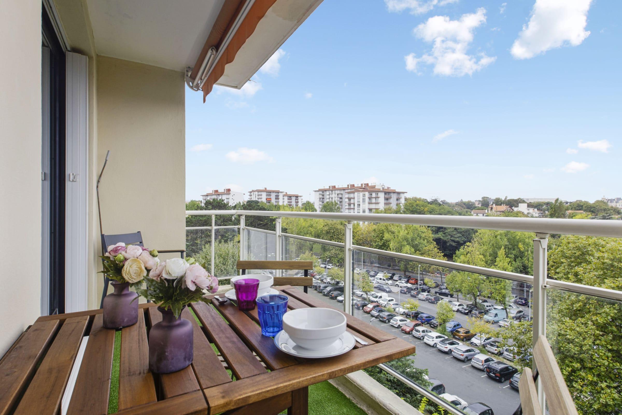 Property Image 2 - Ultra Modern Stylish Apartment with Views of Biarritz