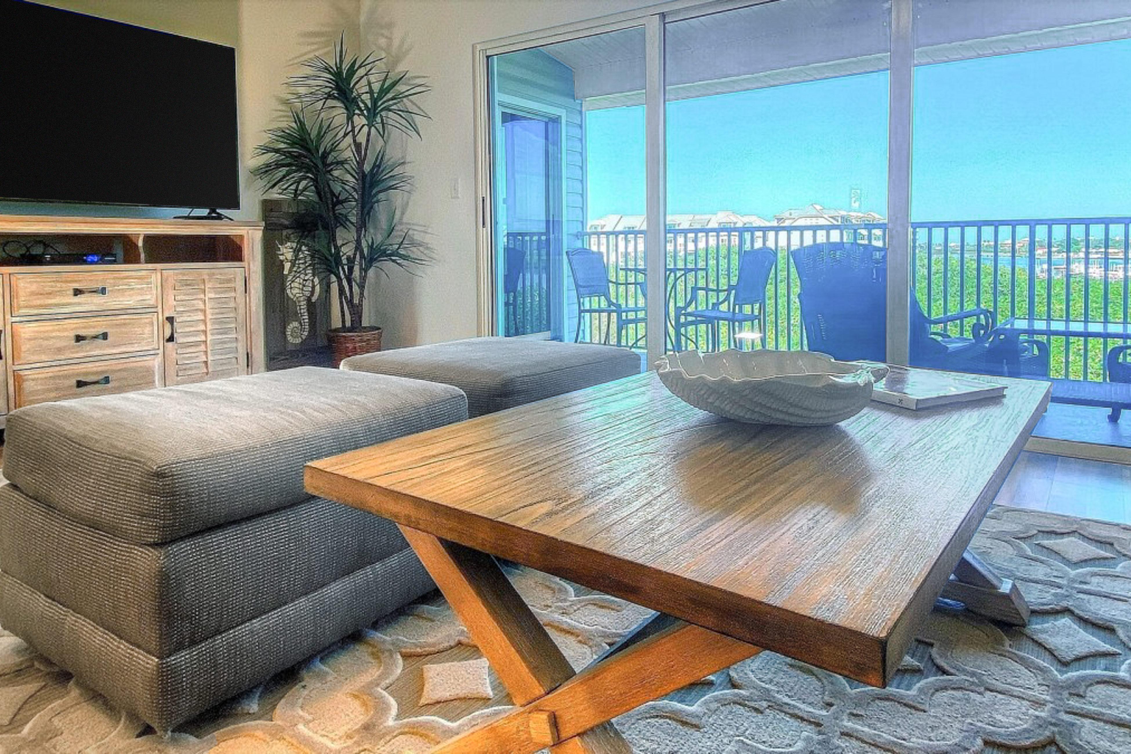 Property Image 2 - Mariner’s Pointe 503